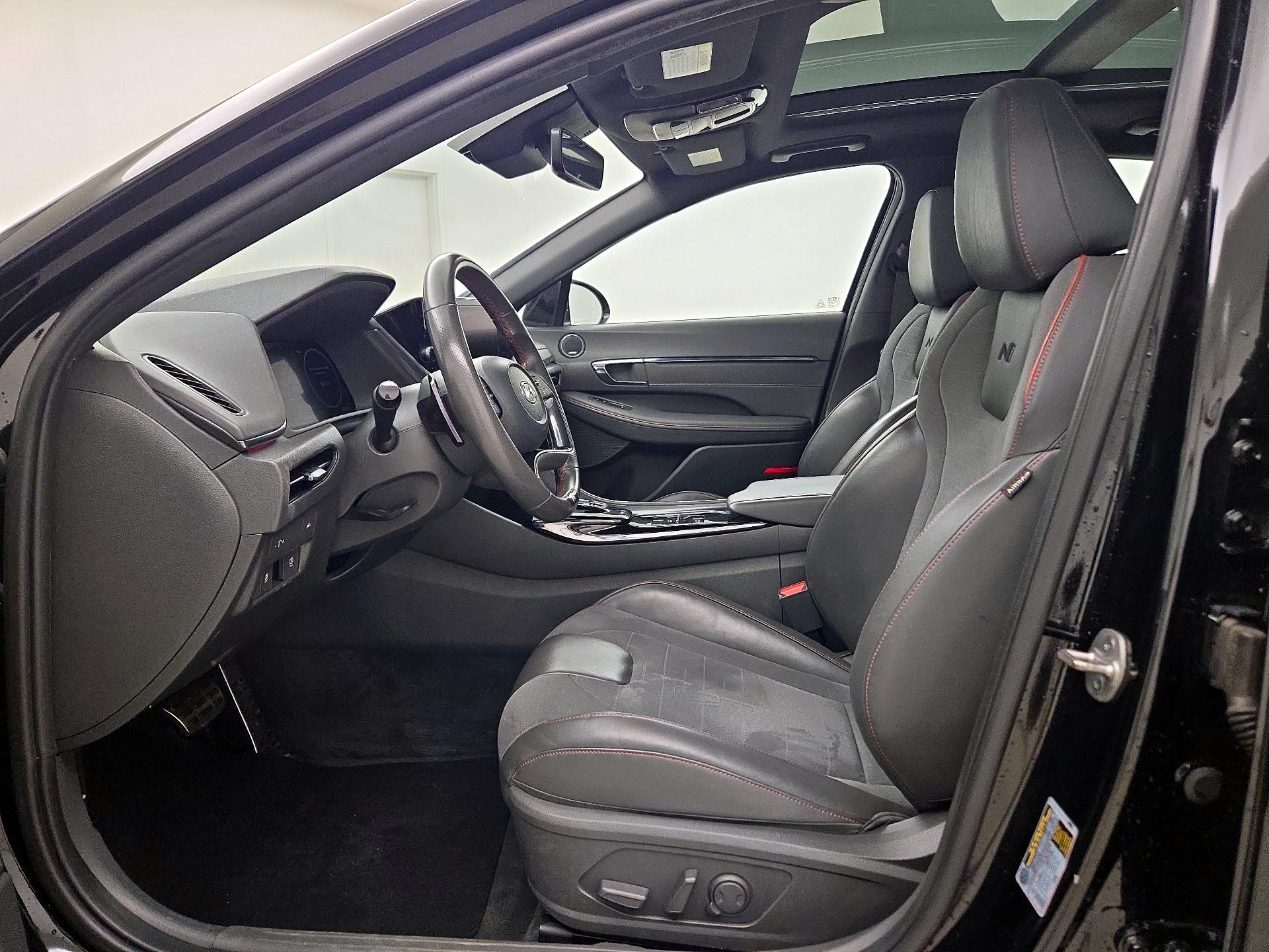 Thumbnail: 2023 Hyundai Sonata - 11