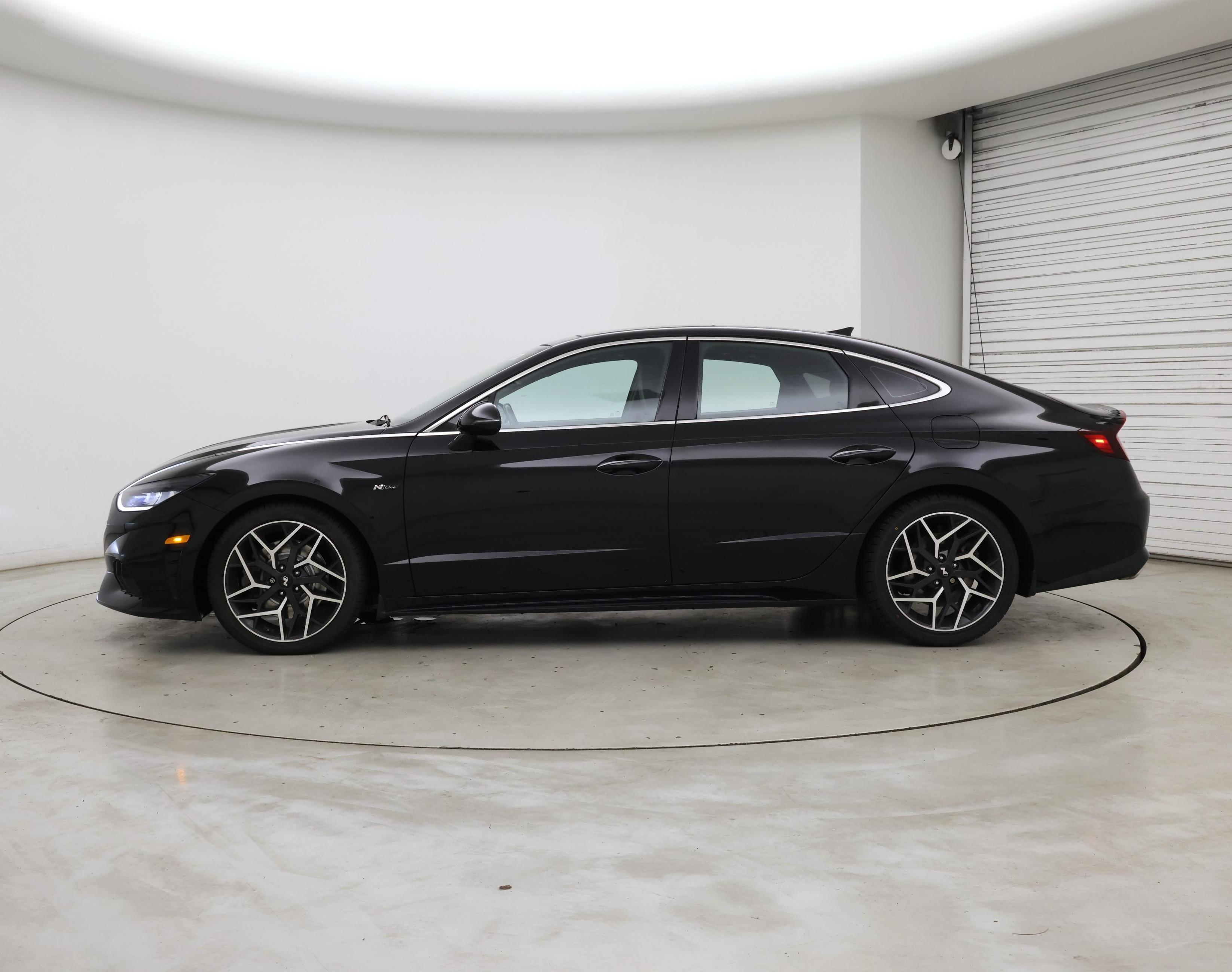 Thumbnail: 2023 Hyundai Sonata - 3