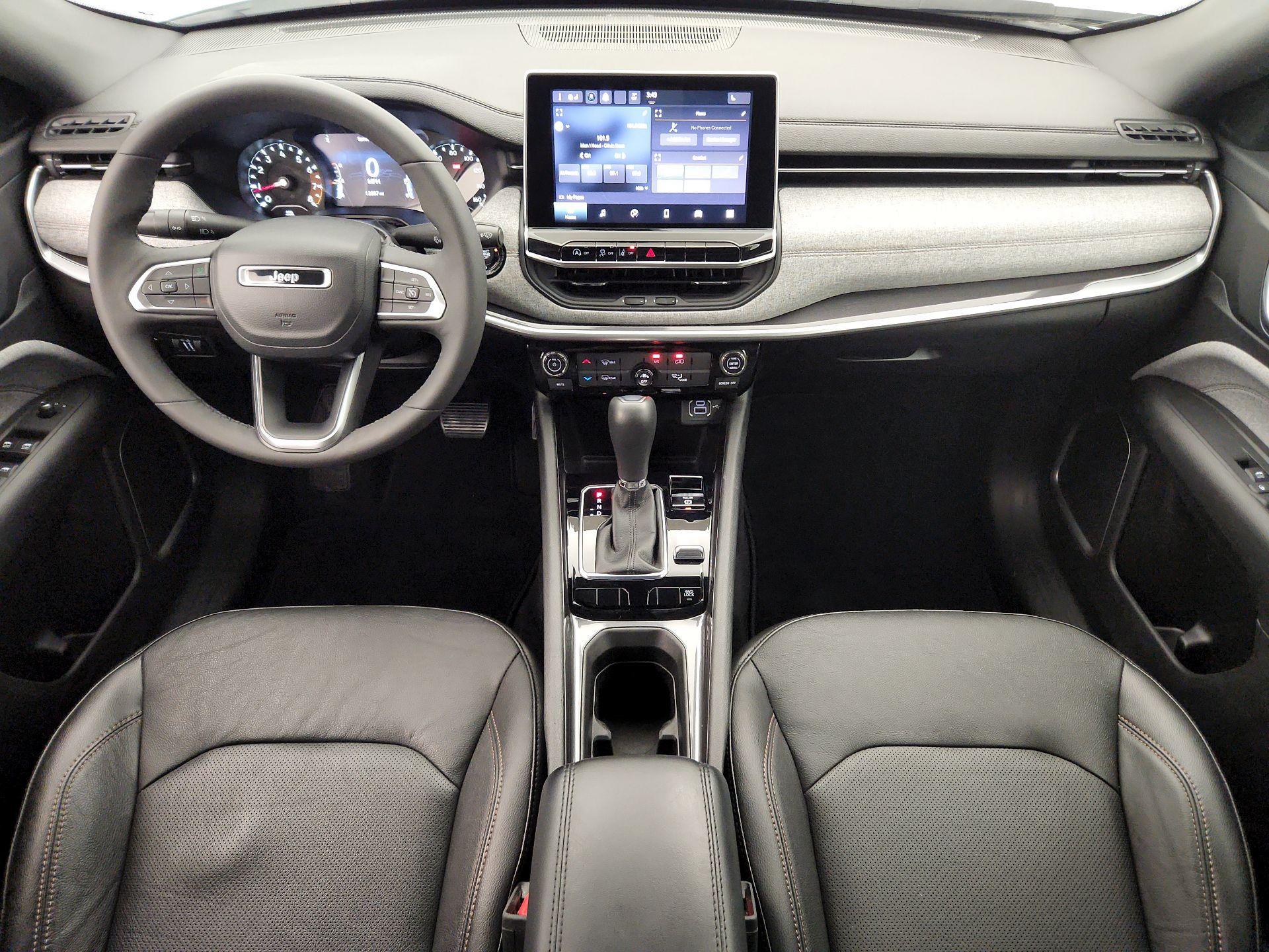 Thumbnail: 2023 Jeep Compass - 9