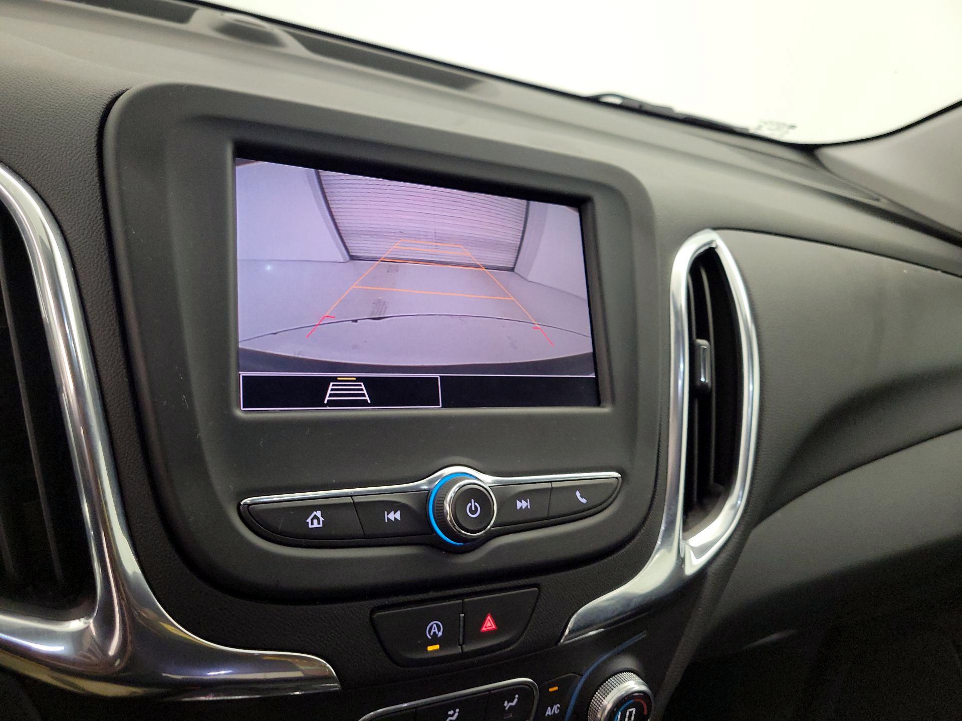 Thumbnail: 2022 Chevrolet Equinox - 14