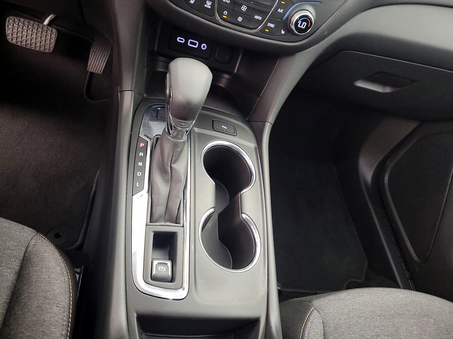Thumbnail: 2022 Chevrolet Equinox - 17