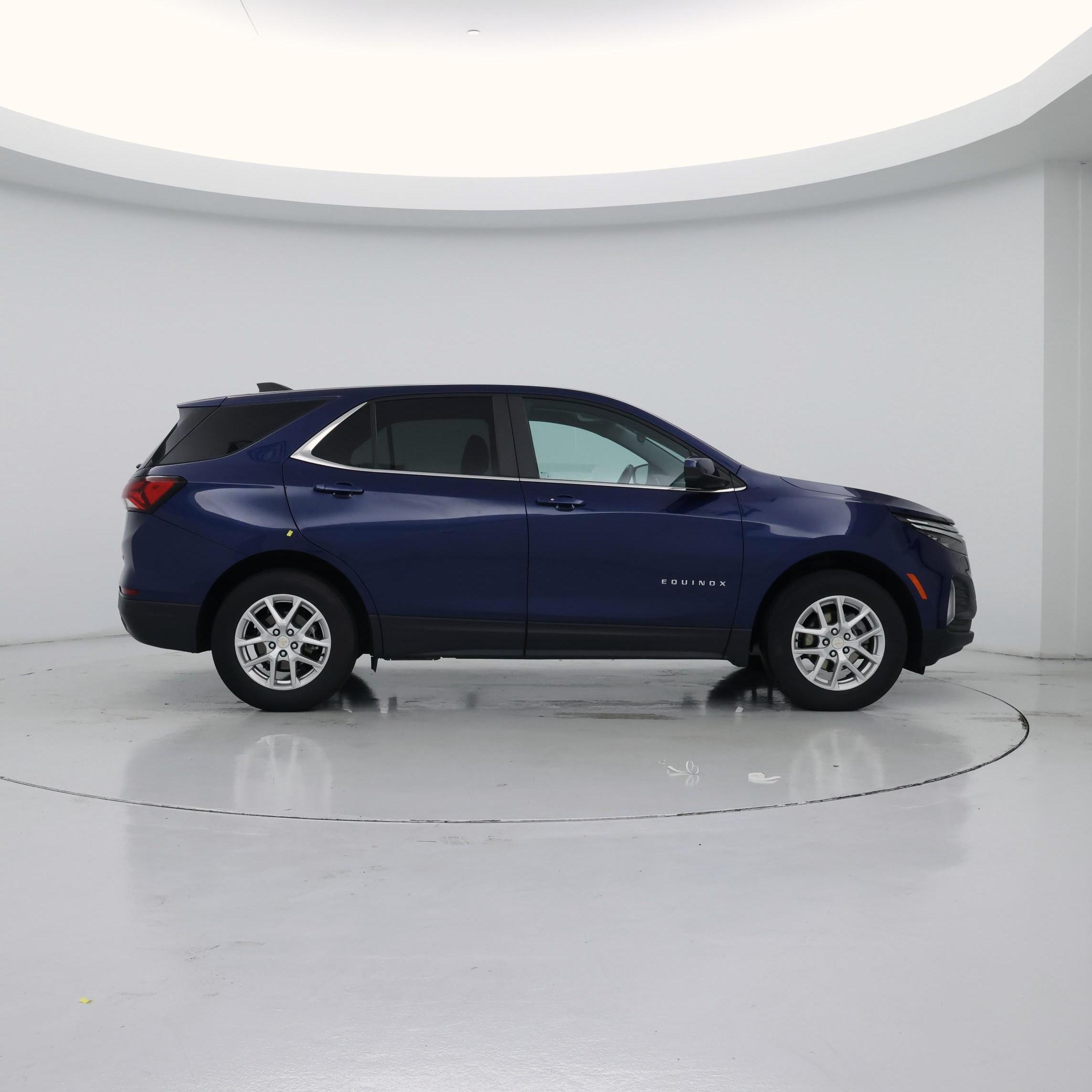 Thumbnail: 2022 Chevrolet Equinox - 7