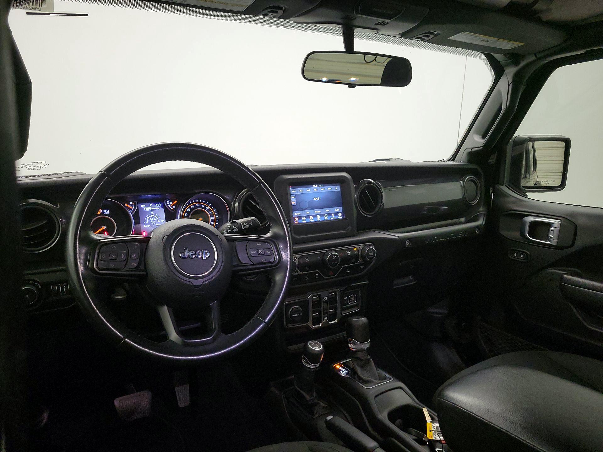 Thumbnail: 2022 Jeep Wrangler - 9