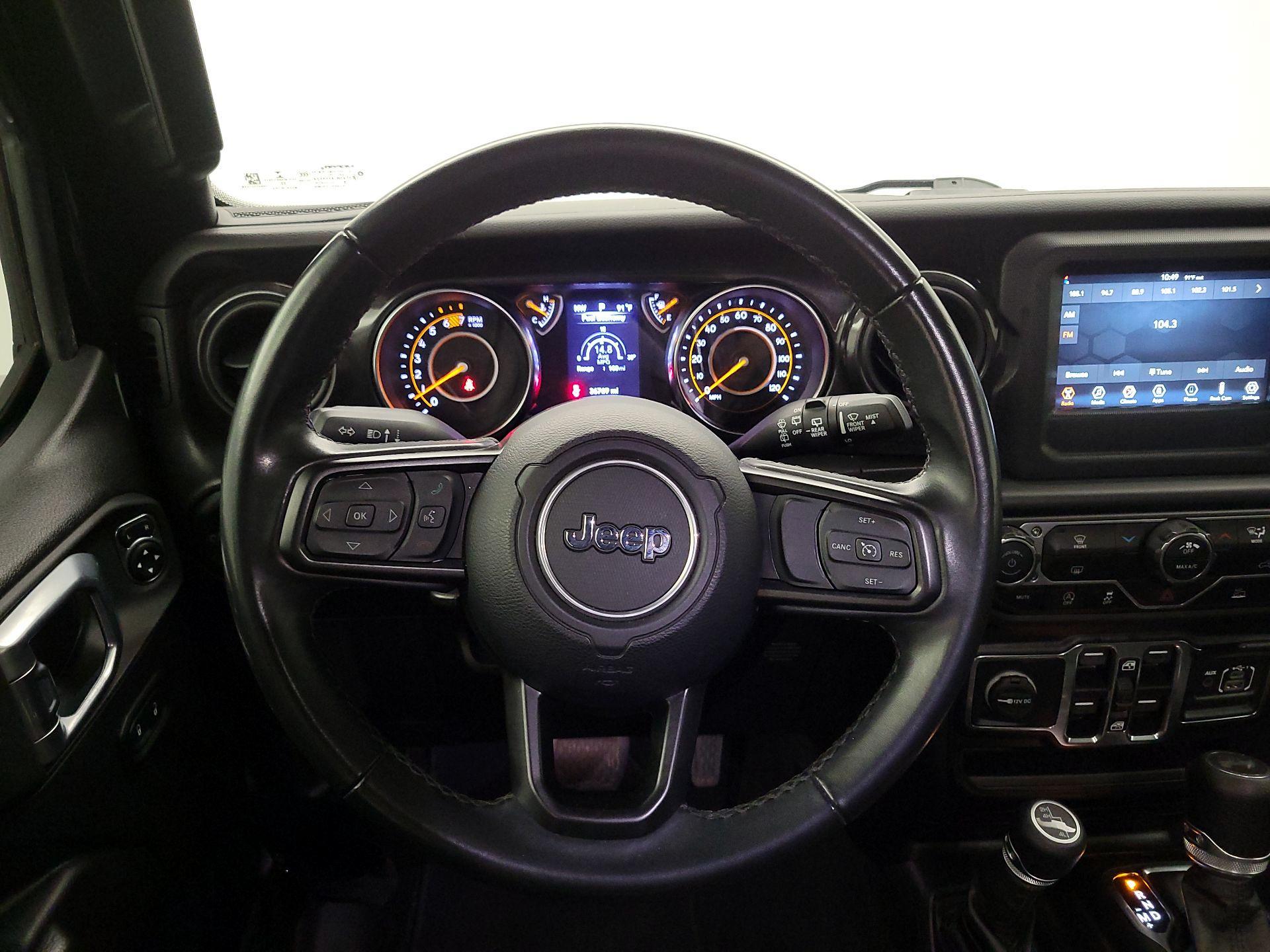 Thumbnail: 2022 Jeep Wrangler - 10