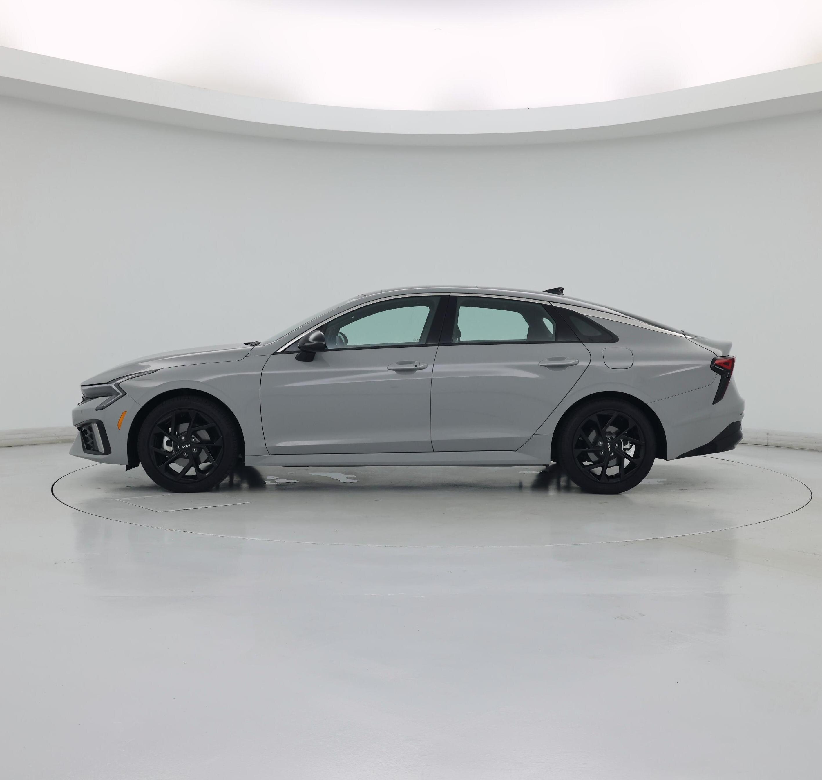 Thumbnail: 2026 Kia K5 - 3
