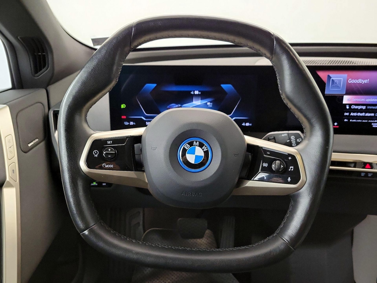 2022 BMW iX Base - Photo 11
