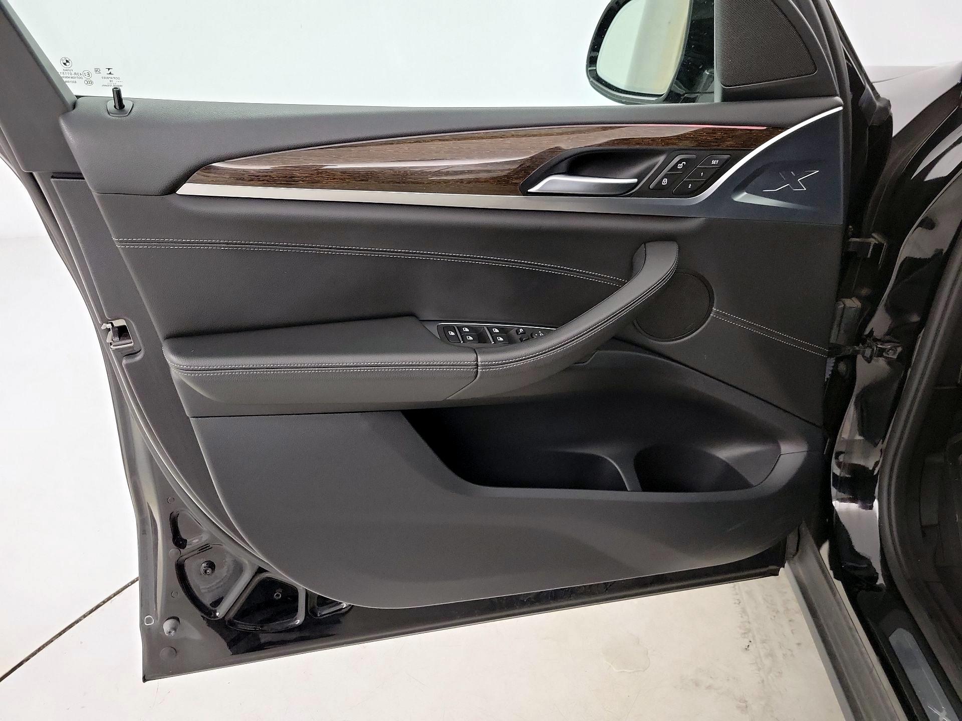 Thumbnail: 2018 BMW X3 - 12