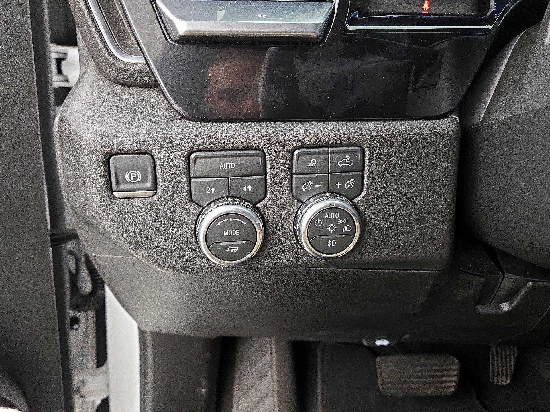 Thumbnail: 2026 GMC Sierra 1500 - 13
