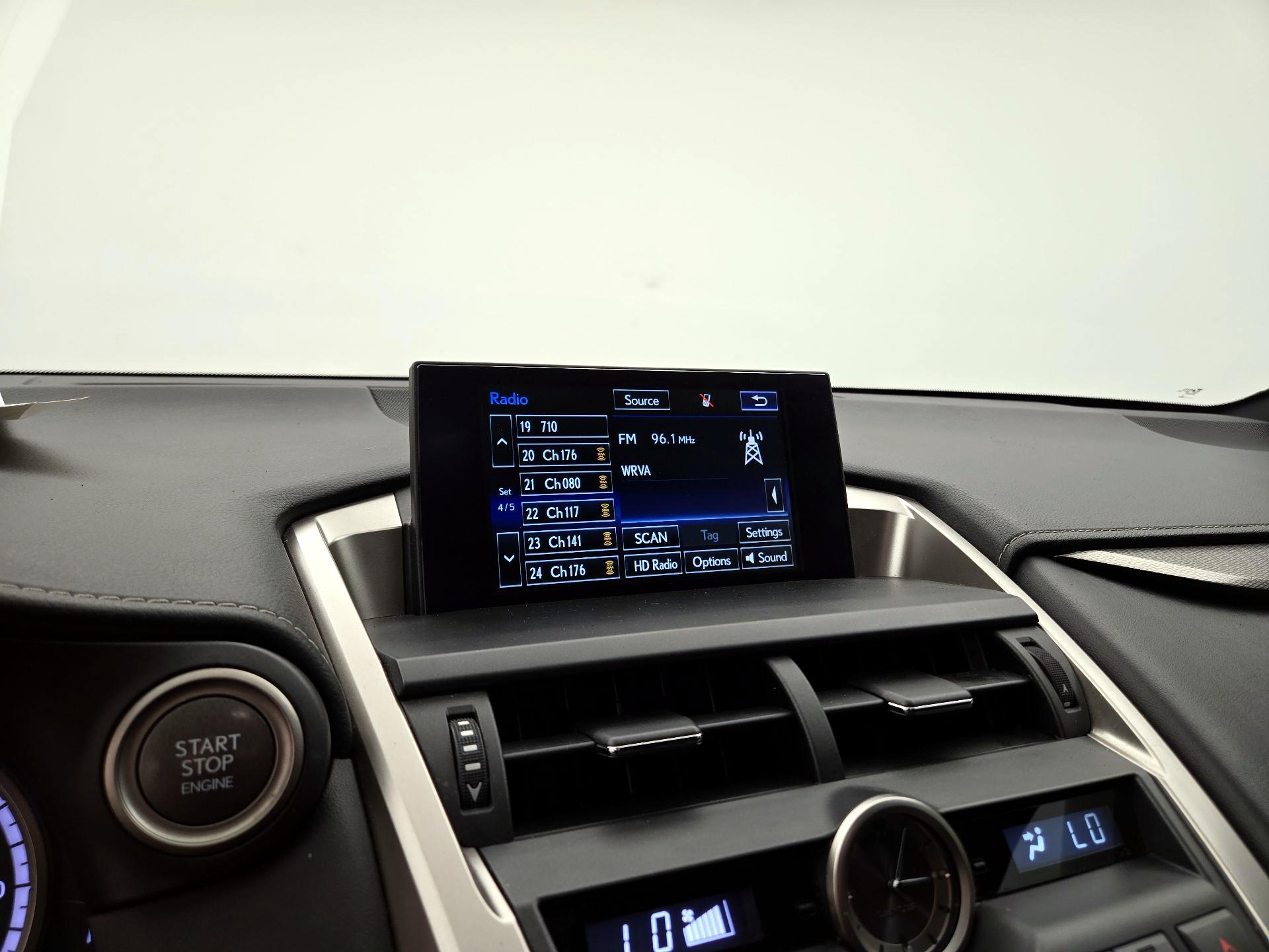 Thumbnail: 2016 Lexus NX - 16