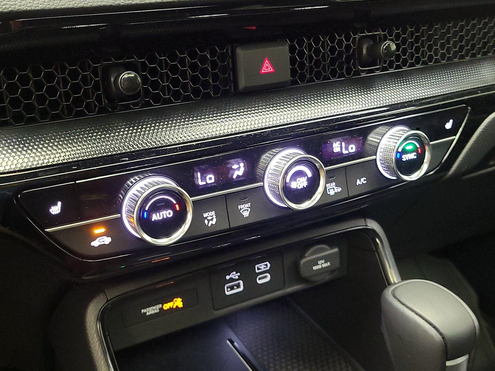 2025 Honda CR-V Sport Touring - Photo 17