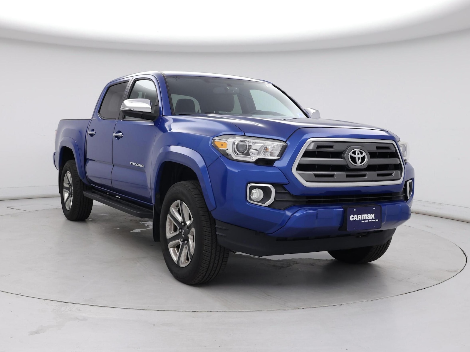 2016 Toyota Tacoma Limited - Photo 2