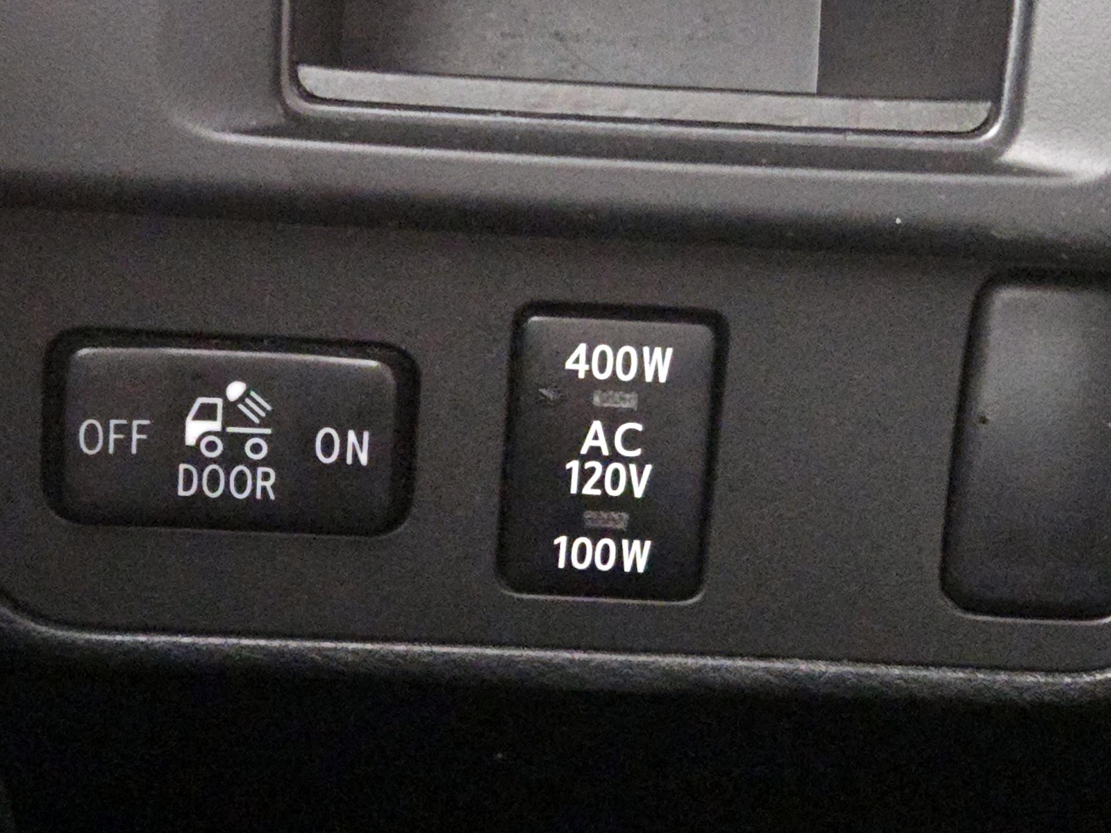 2016 Toyota Tacoma Limited - Photo 14