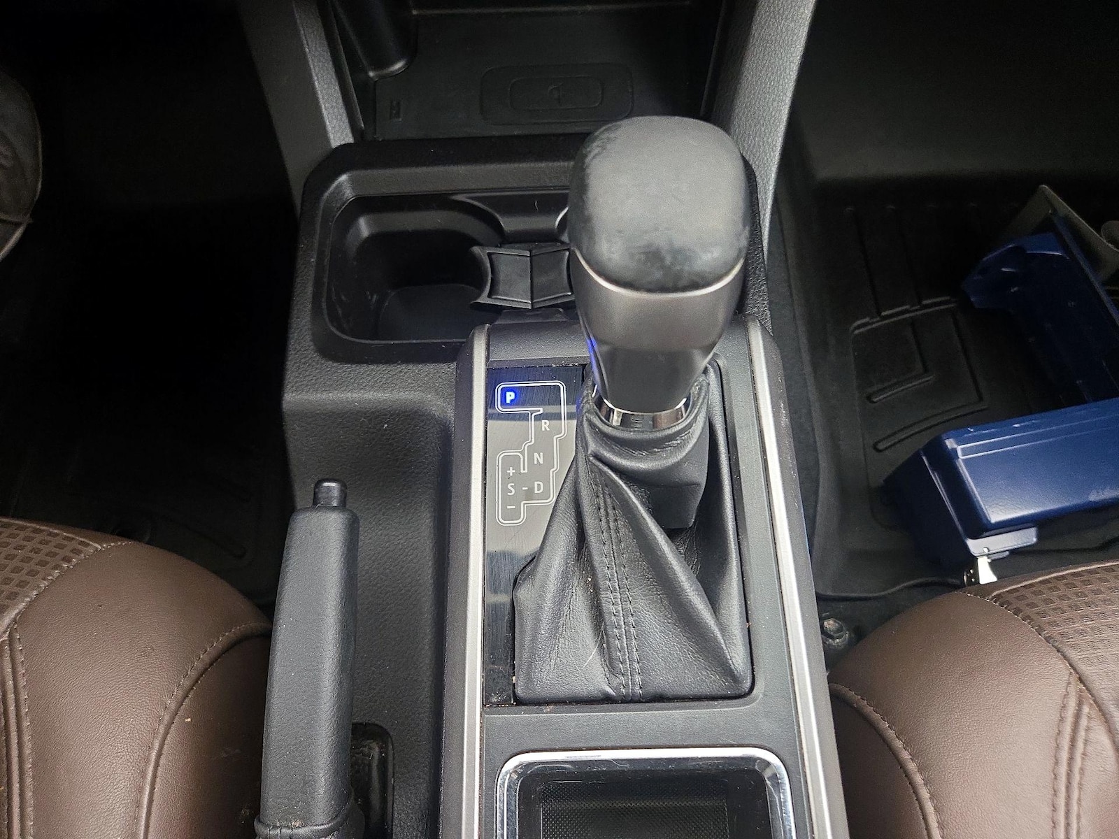 2016 Toyota Tacoma Limited - Photo 19