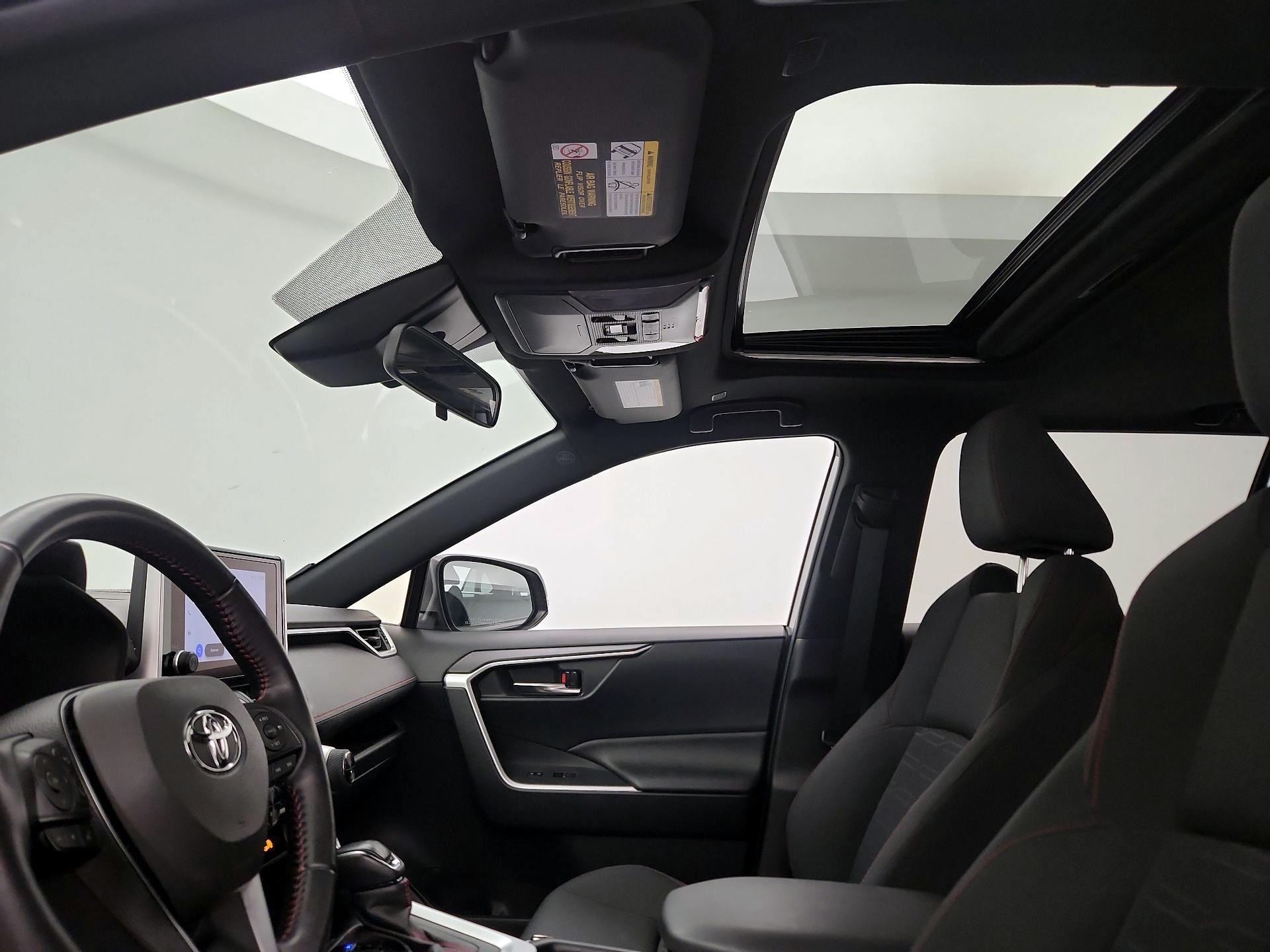 Thumbnail: 2023 Toyota RAV4 - 19