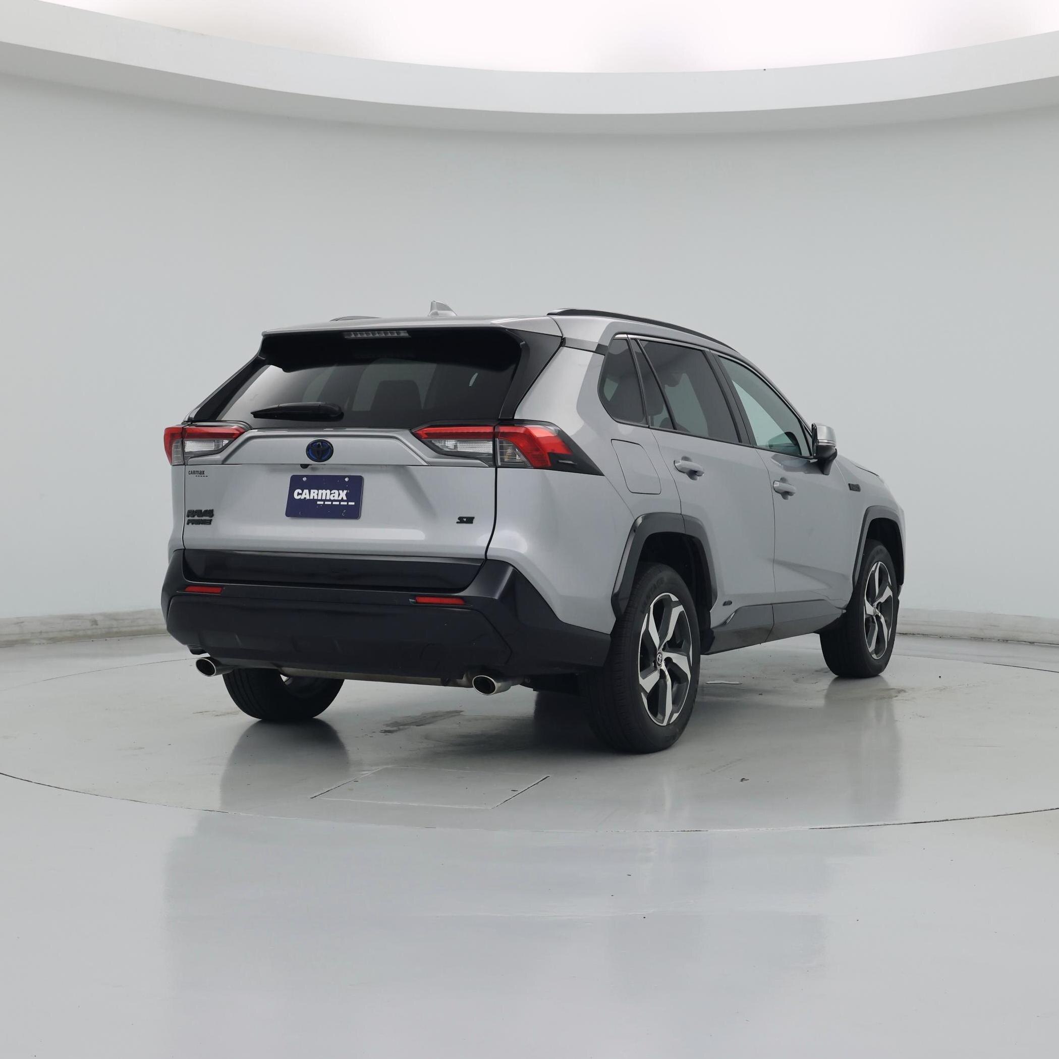 Thumbnail: 2023 Toyota RAV4 - 8