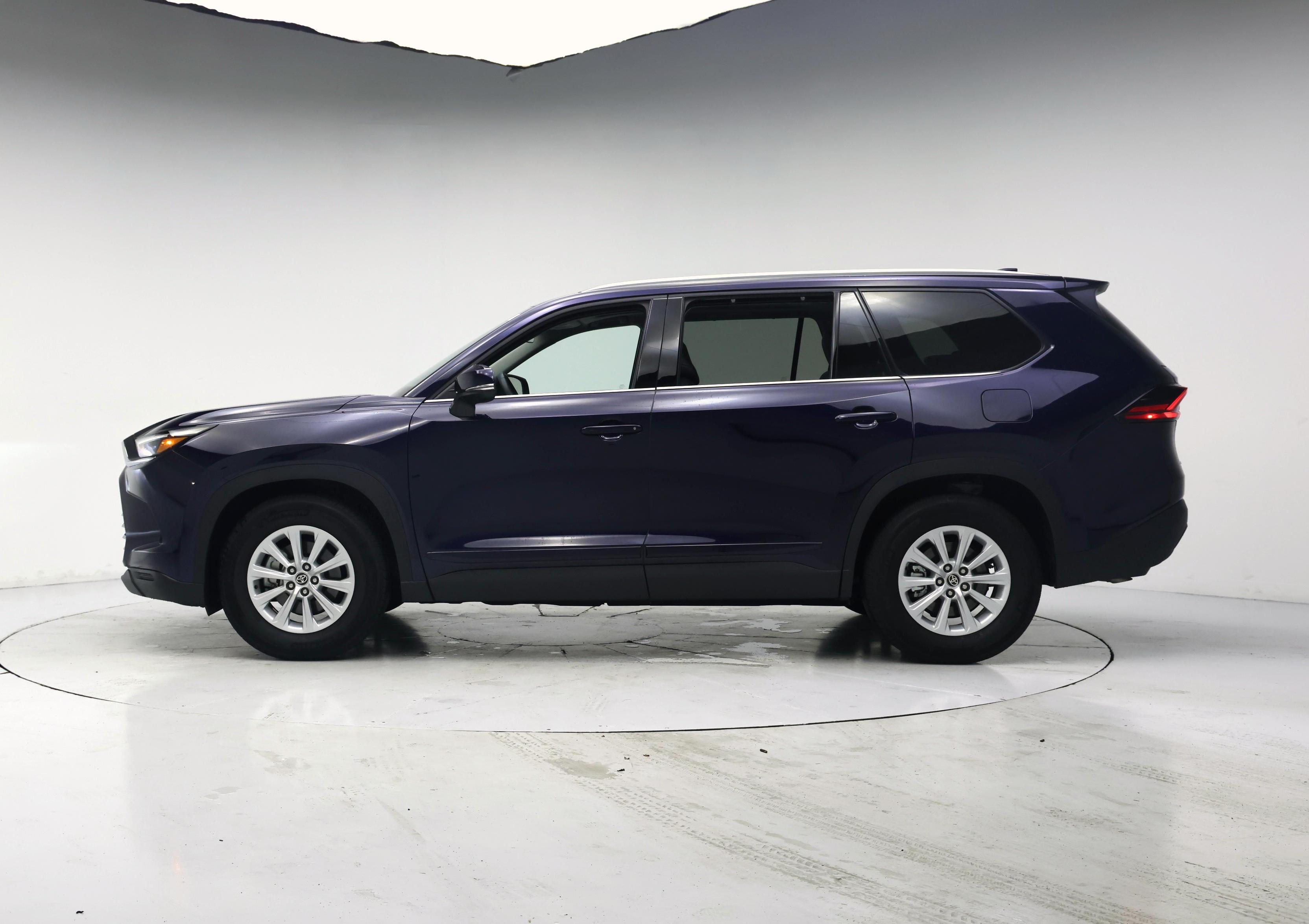Thumbnail: 2026 Toyota Grand Highlander - 3
