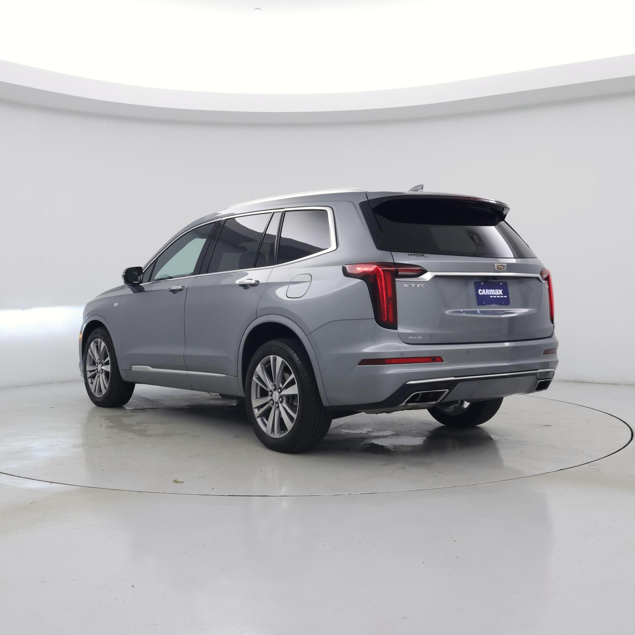 Thumbnail: 2023 Cadillac XT6 - 2