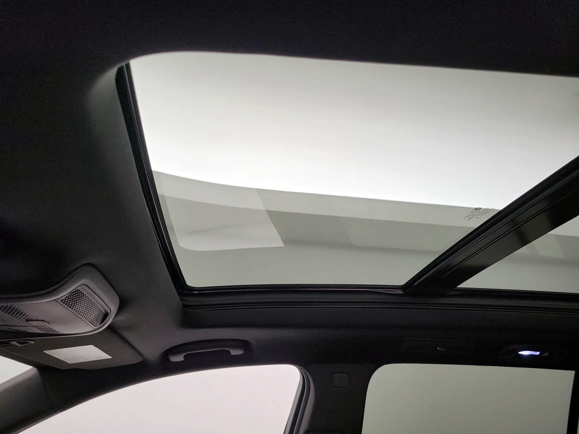 Thumbnail: 2023 Cadillac XT6 - 20