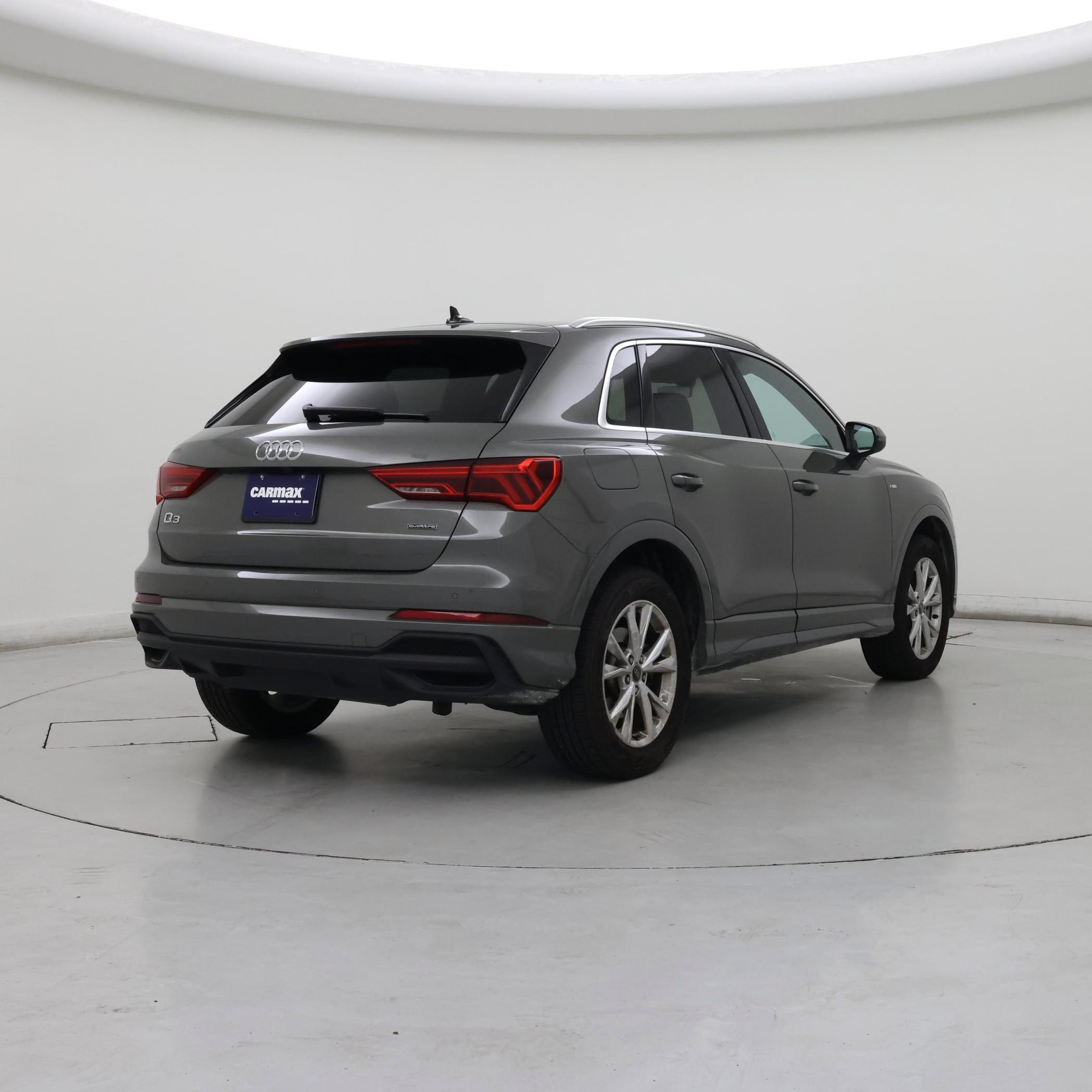 Thumbnail: 2023 Audi Q3 - 8