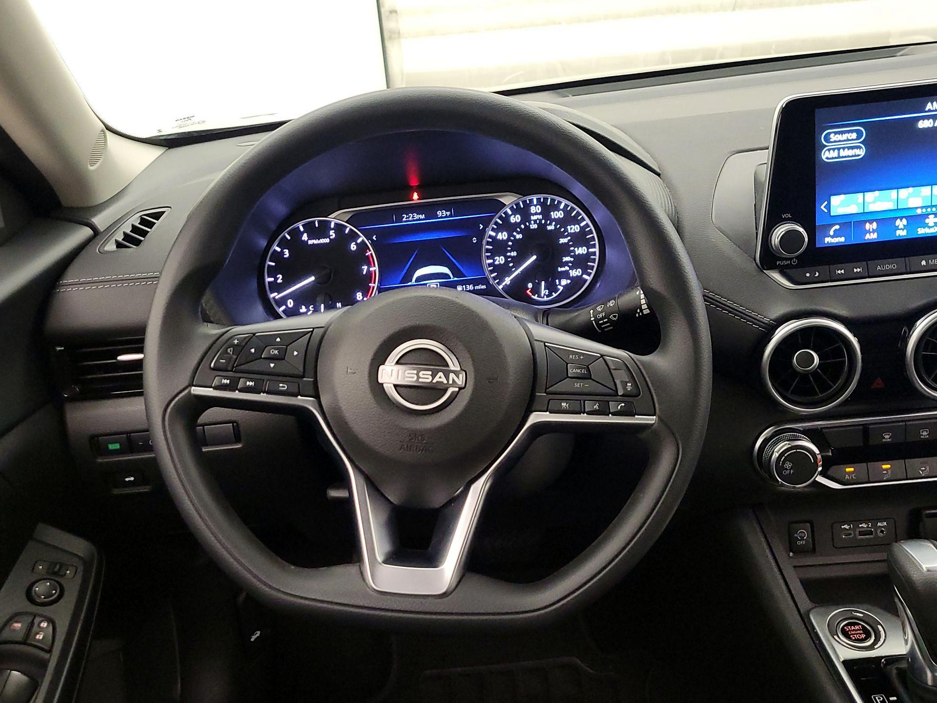 Thumbnail: 2024 Nissan Sentra - 10