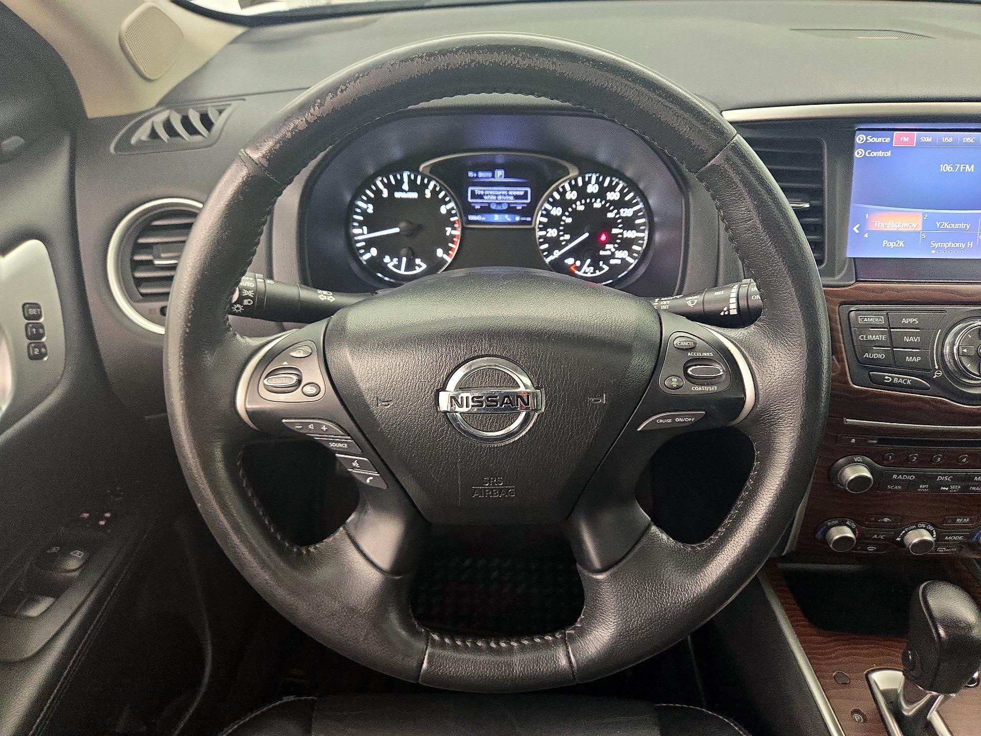 Thumbnail: 2017 Nissan Pathfinder - 10