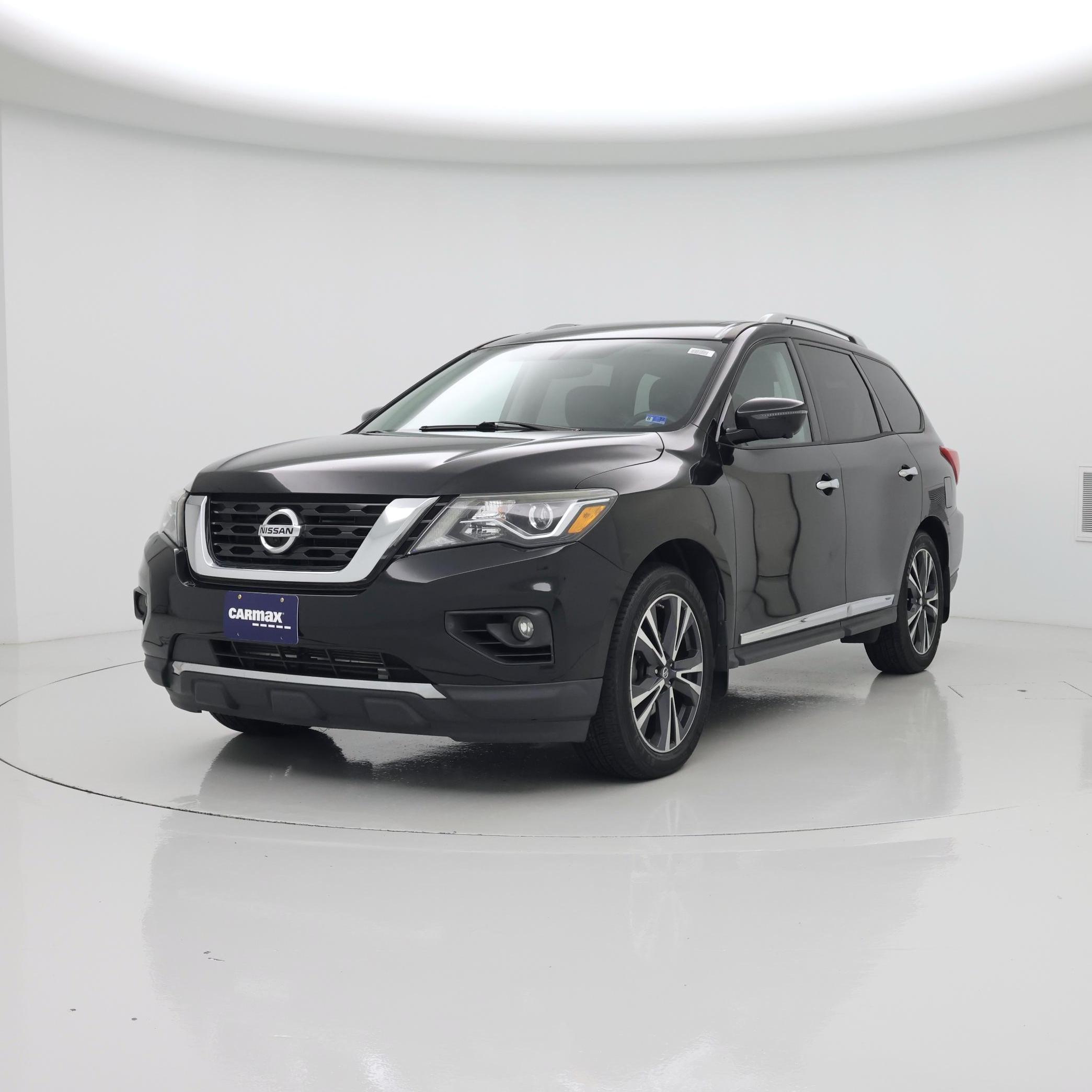 Thumbnail: 2017 Nissan Pathfinder - 4