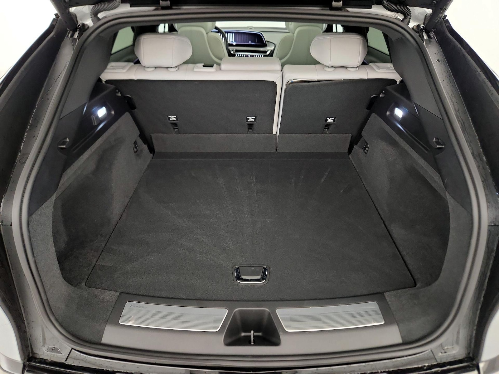 2025 Cadillac LYRIQ Sport 1 - Photo 23