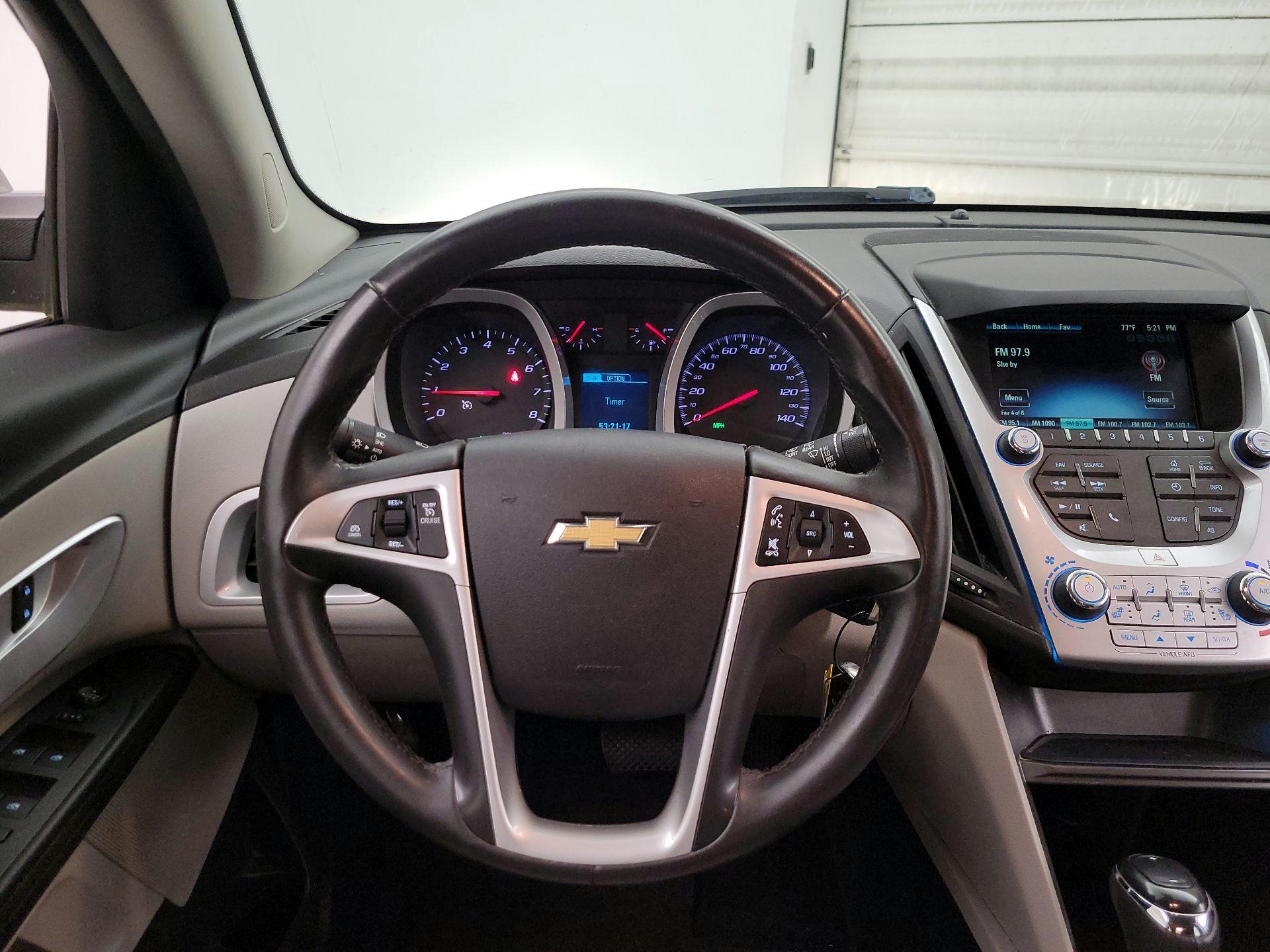 Thumbnail: 2016 Chevrolet Equinox - 10