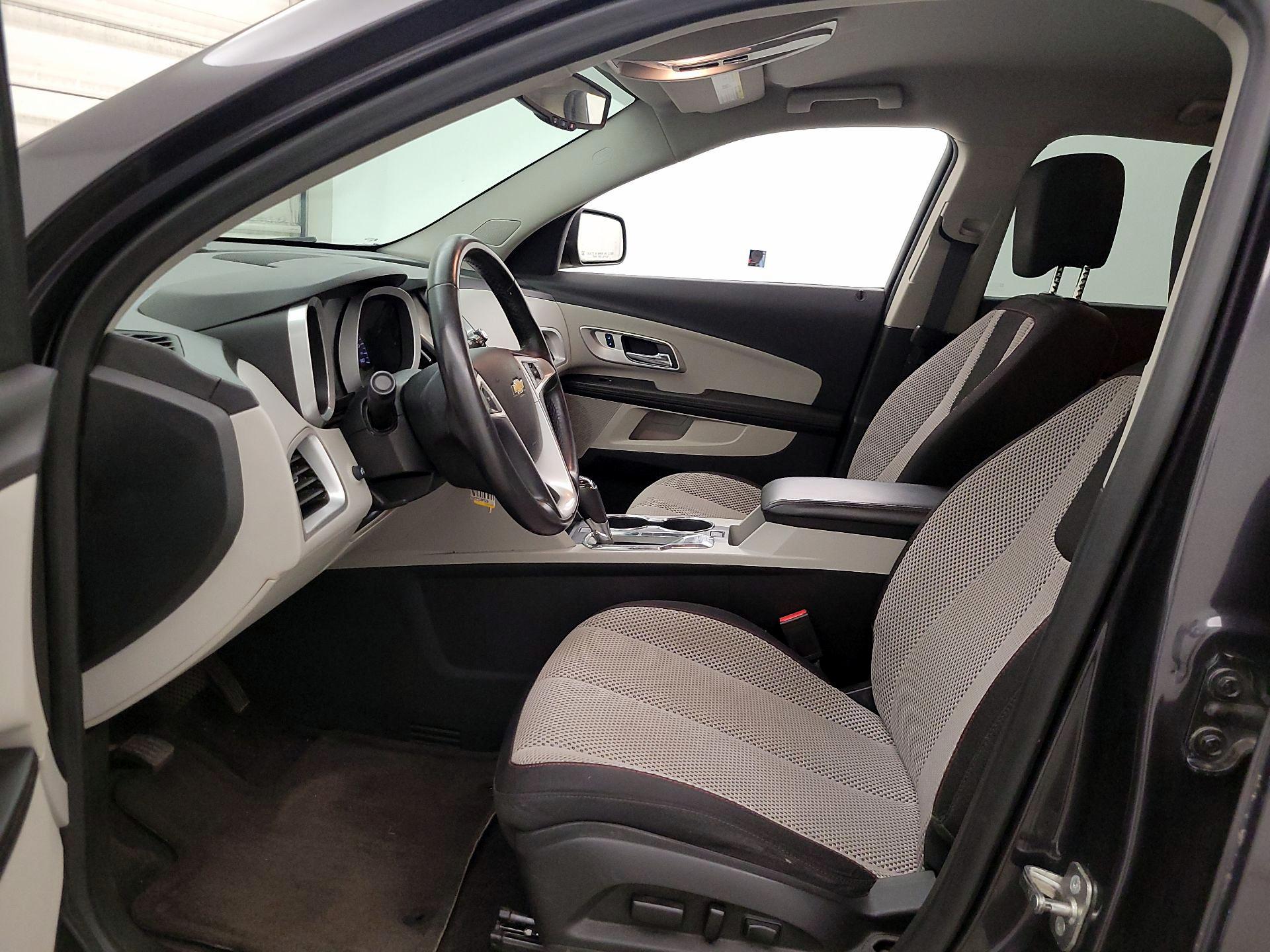 Thumbnail: 2016 Chevrolet Equinox - 11