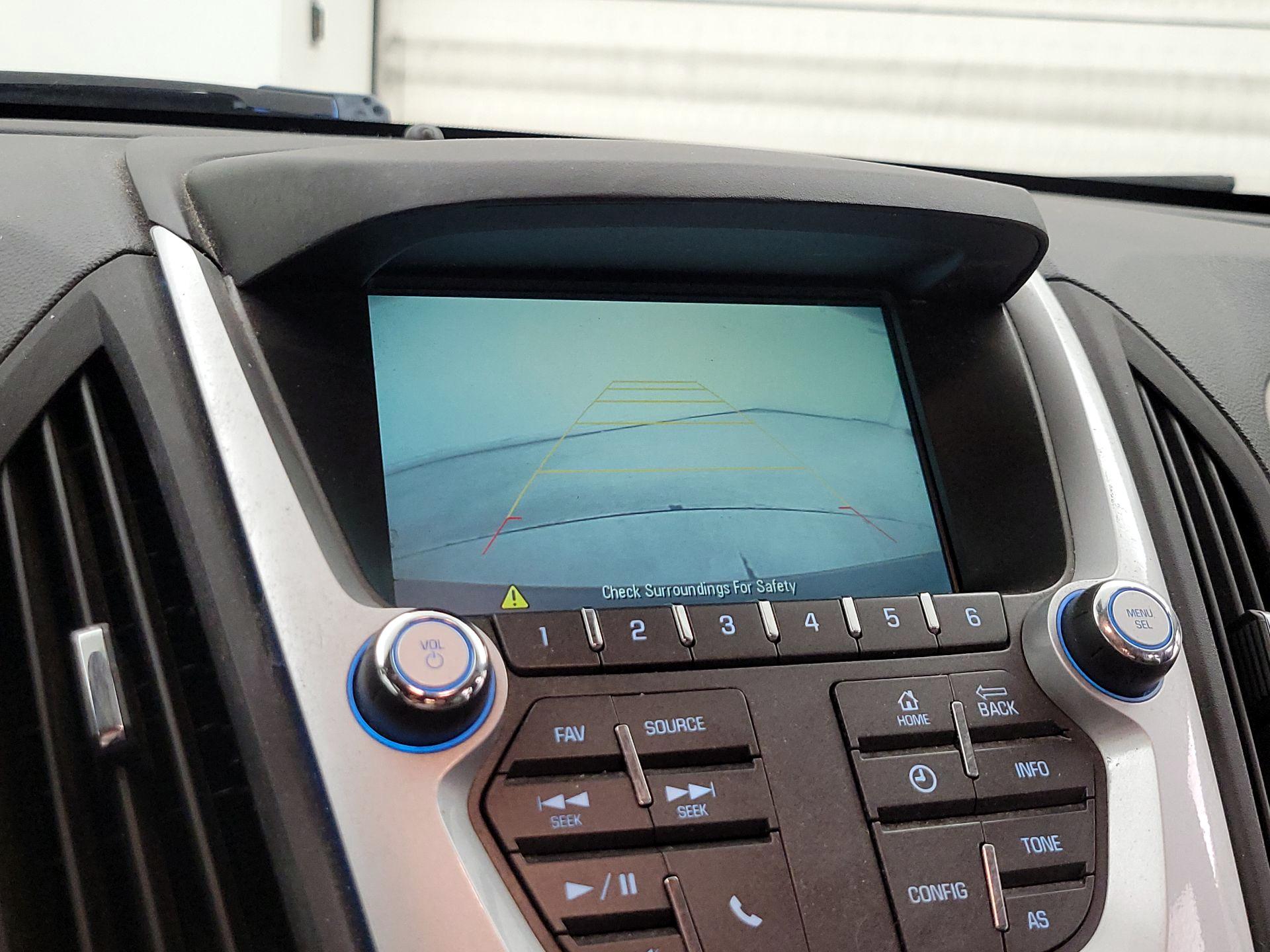 Thumbnail: 2016 Chevrolet Equinox - 13