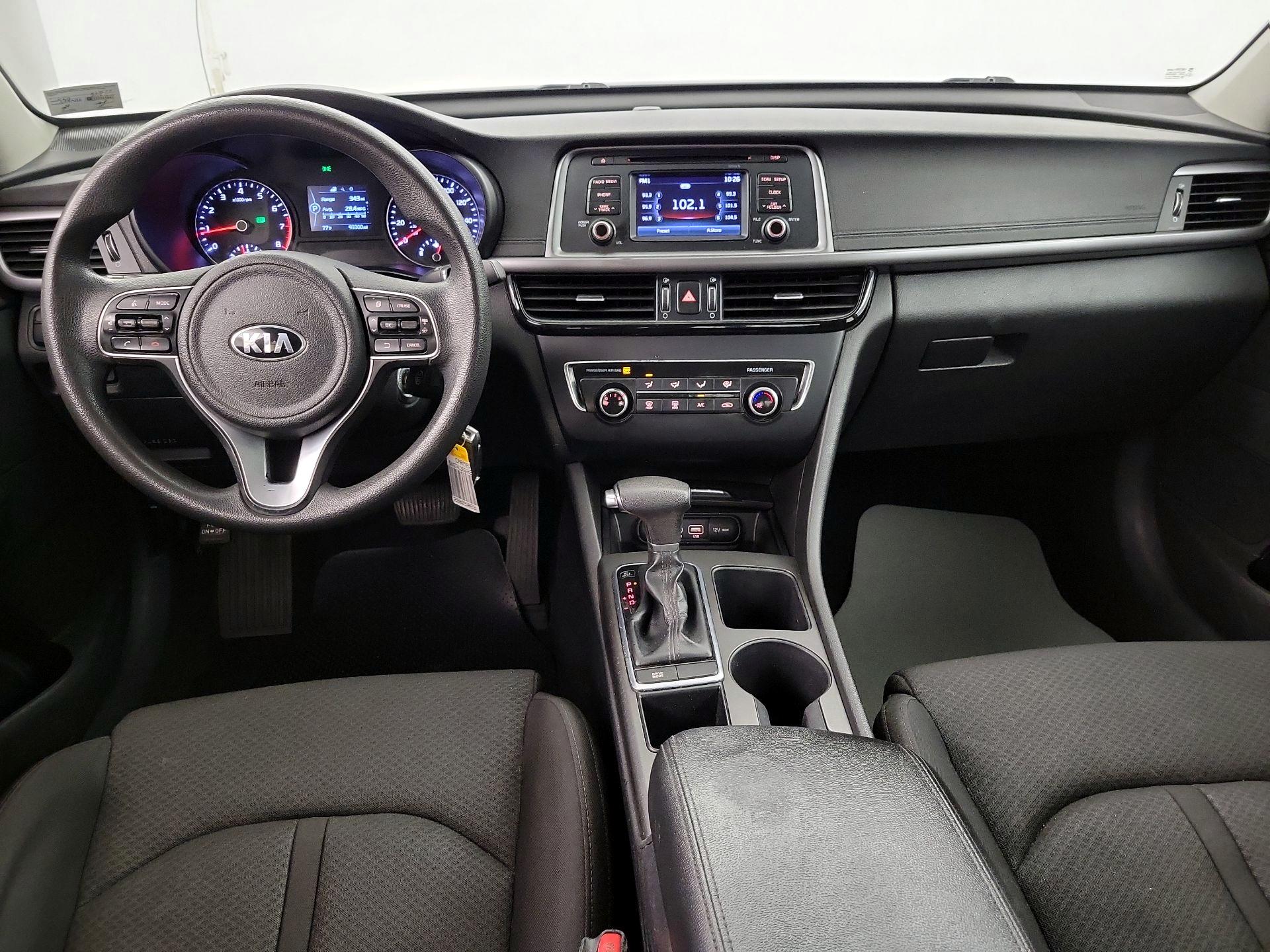 Thumbnail: 2016 Kia Optima - 8