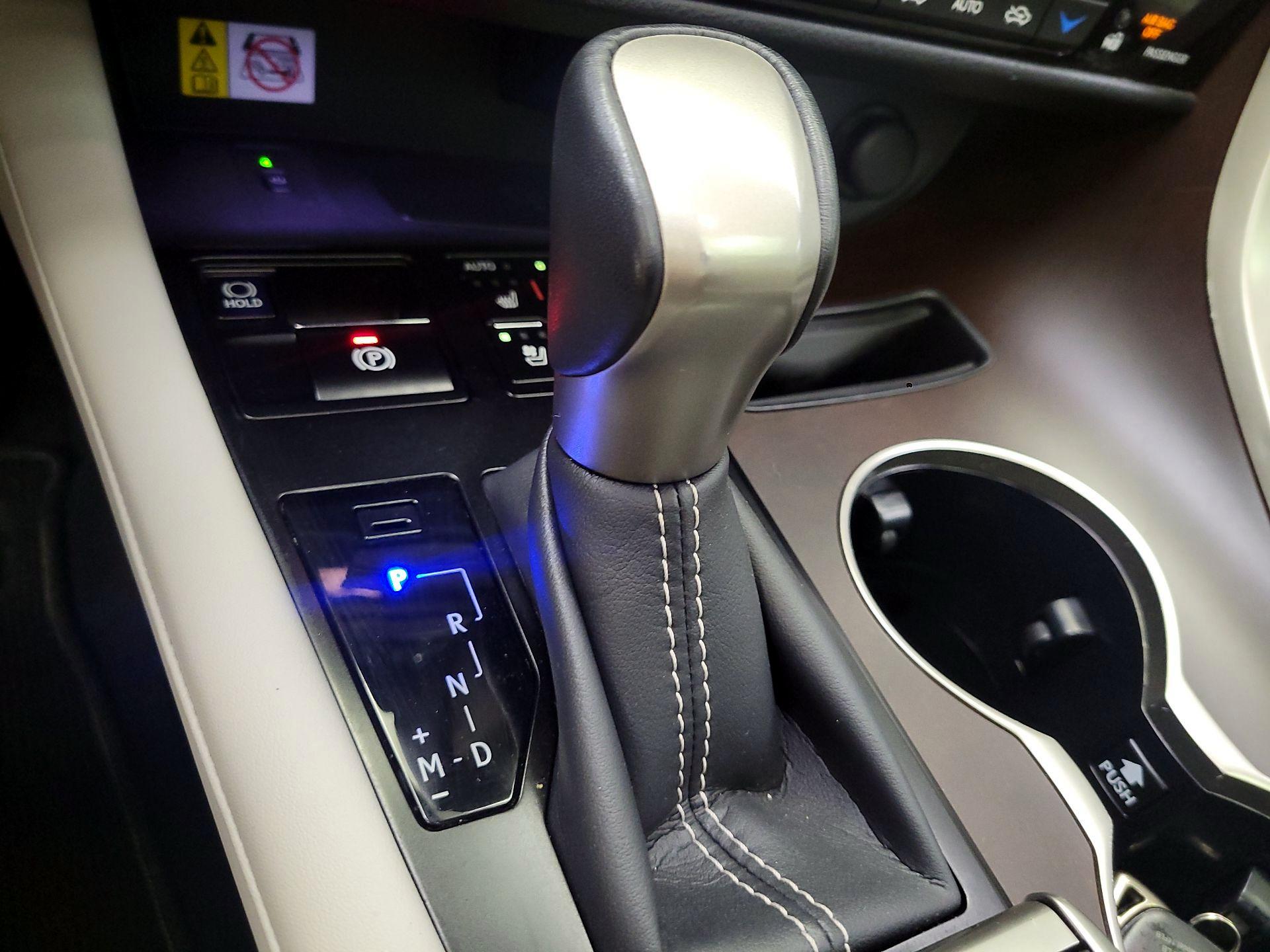 Thumbnail: 2022 Lexus RX - 18