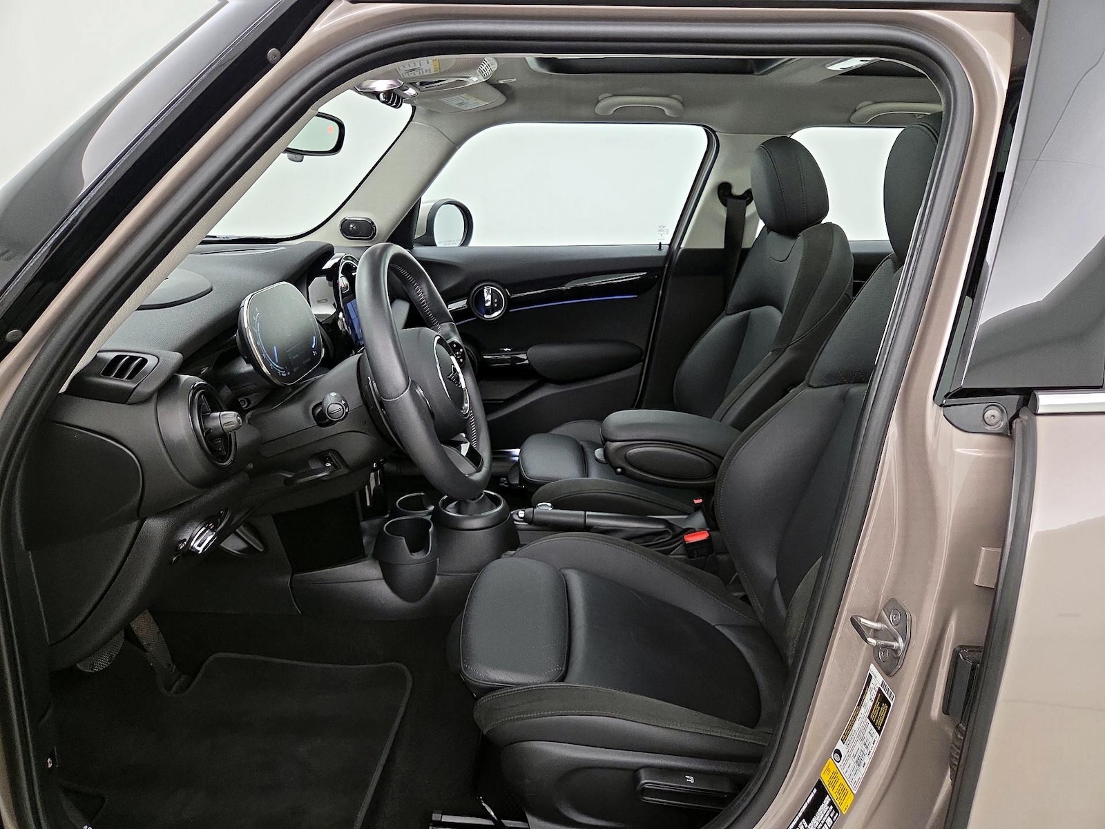 2024 MINI Hardtop 4 Door S - Photo 12