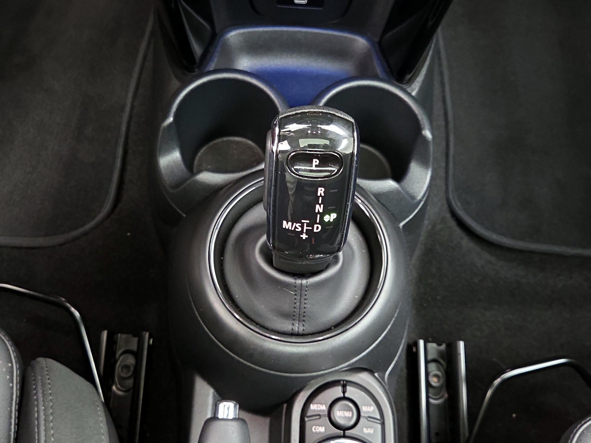 Thumbnail: 2024 MINI Cooper Hardtop - 17