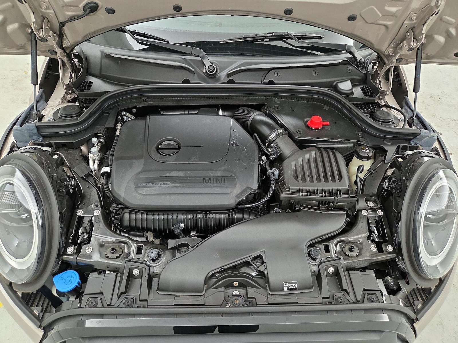 2024 MINI Hardtop 4 Door S - Photo 23