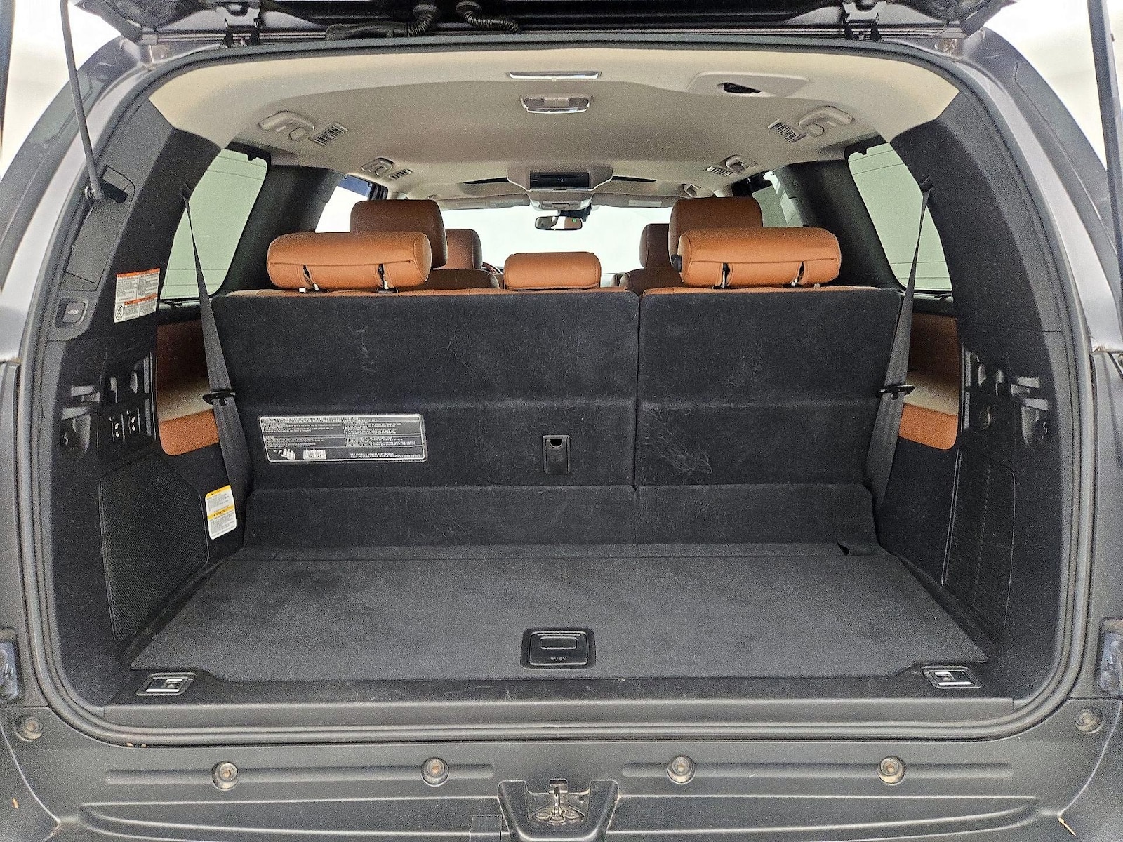 2021 Toyota Sequoia Platinum - Photo 24