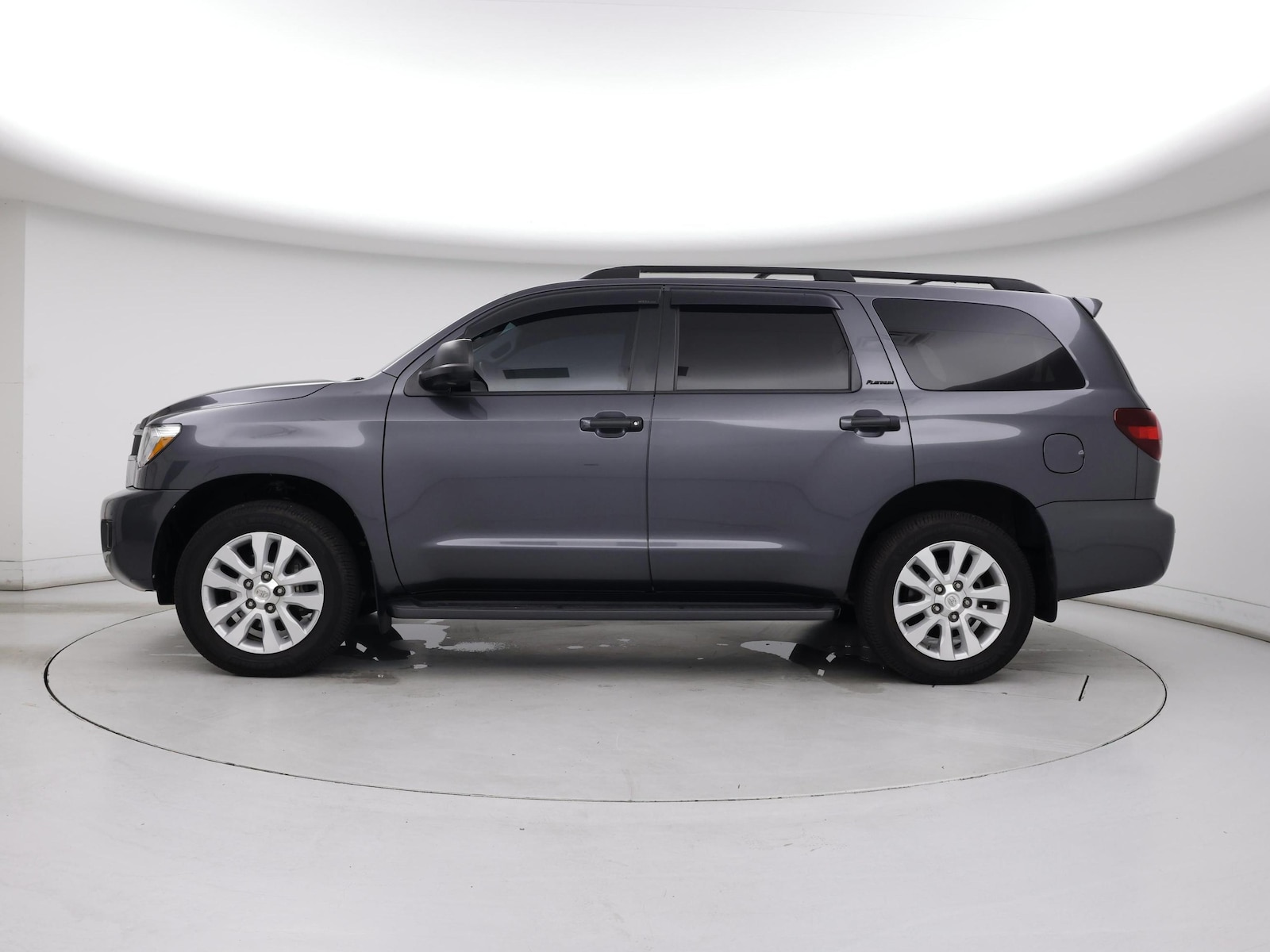 2021 Toyota Sequoia Platinum - Photo 4