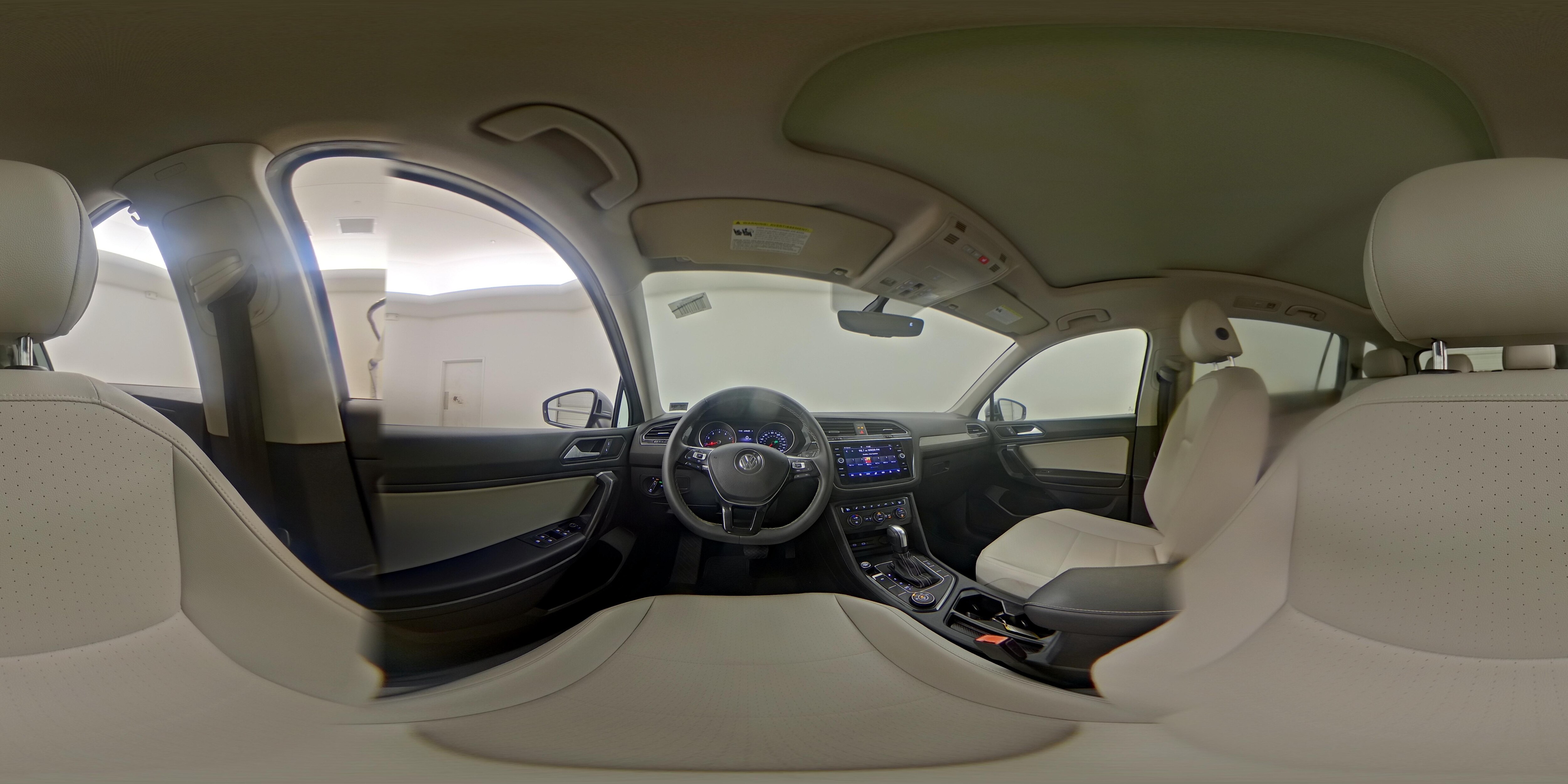 2021 Volkswagen Tiguan SE - Photo 28