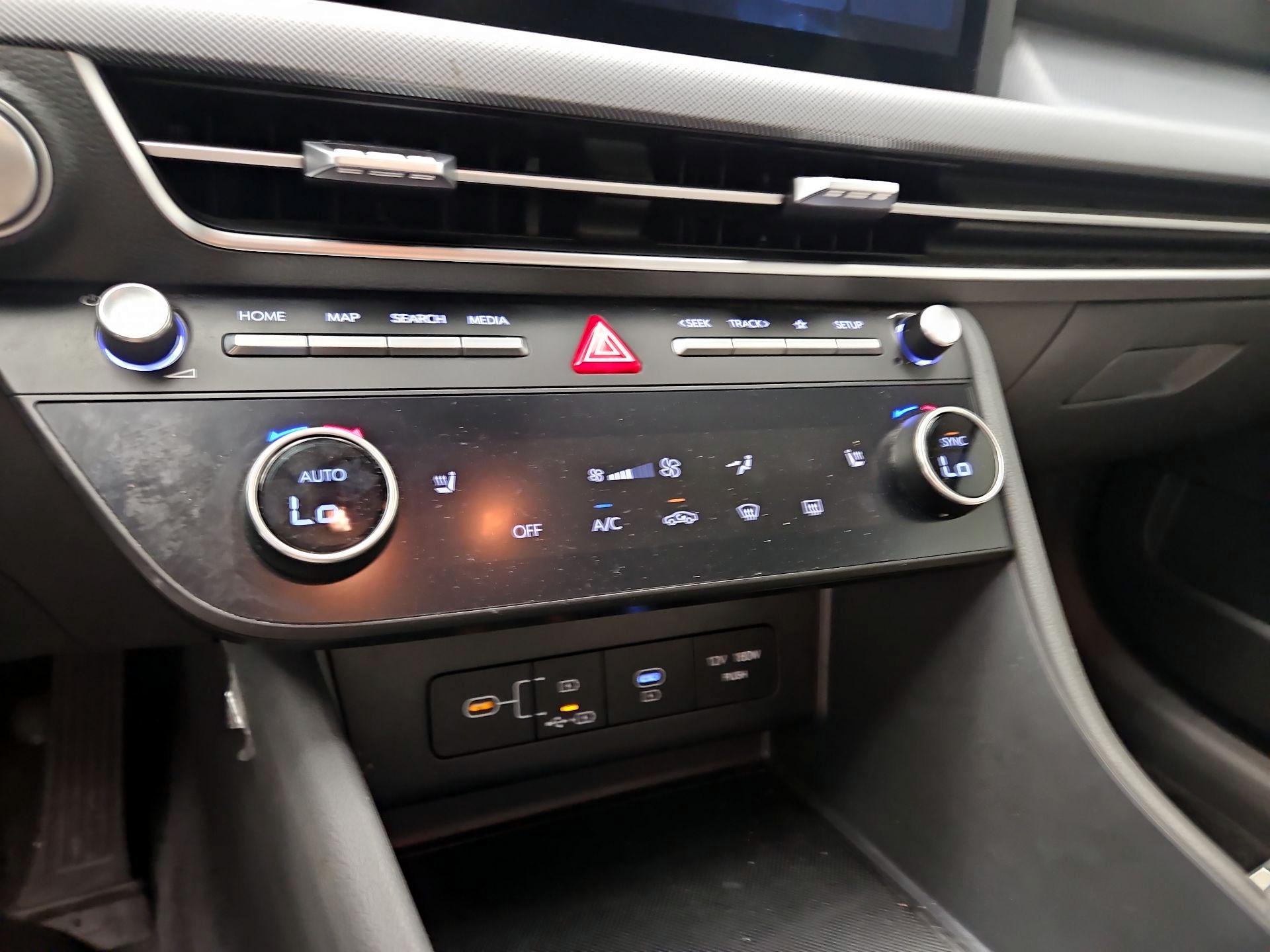 Thumbnail: 2025 Hyundai Sonata - 16