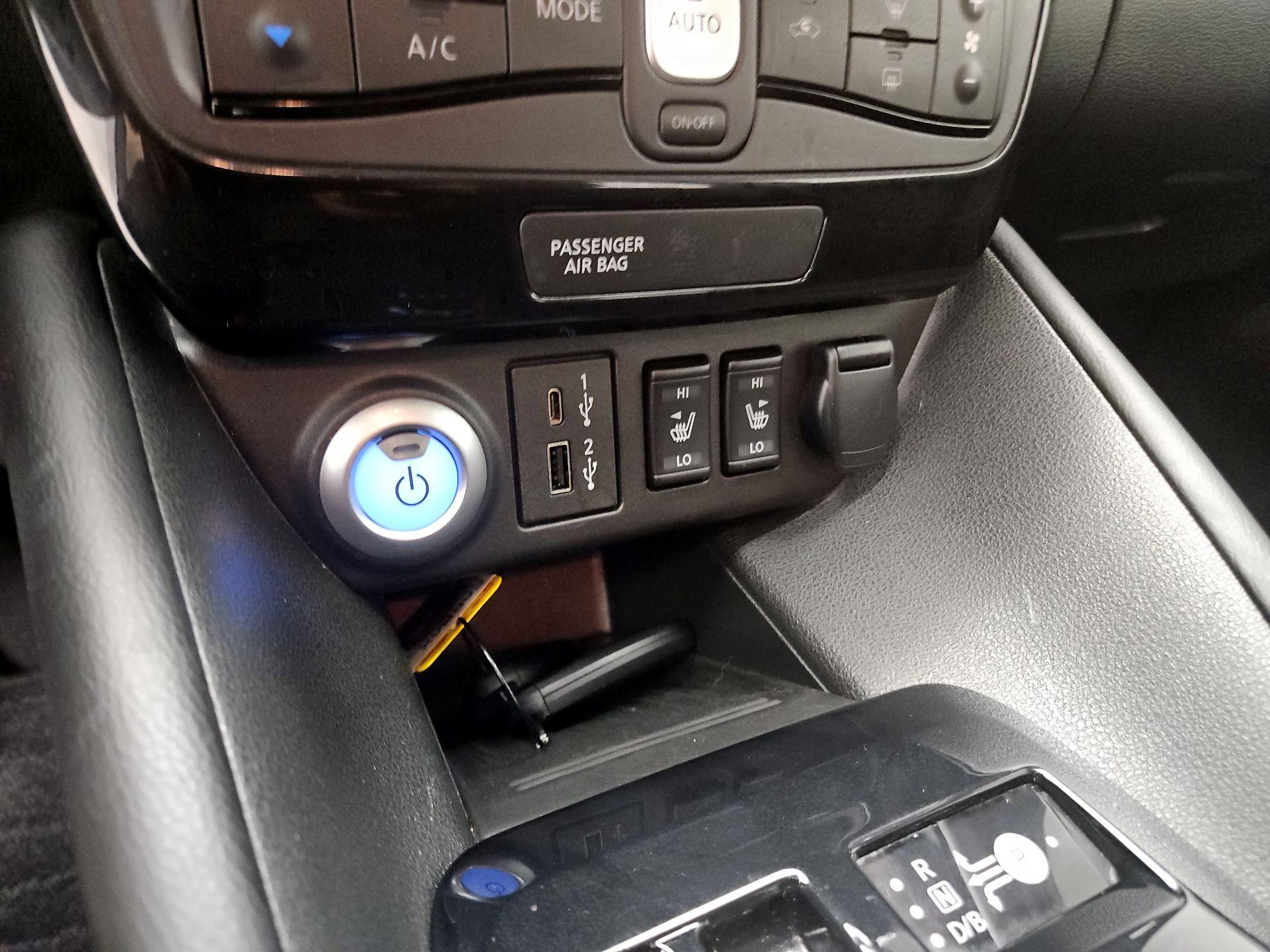 Thumbnail: 2024 Nissan Leaf - 19