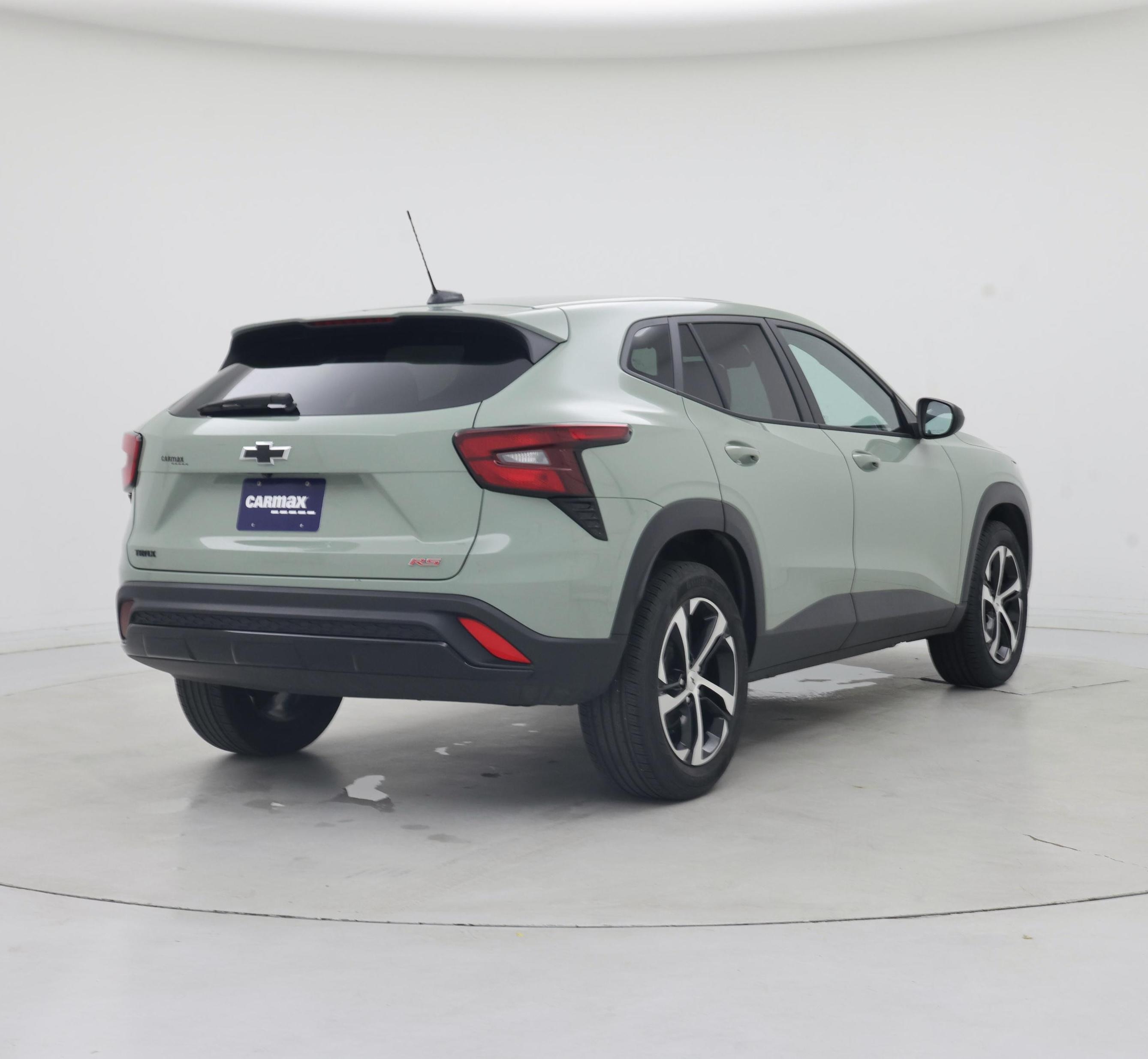 Thumbnail: 2024 Chevrolet Trax - 8