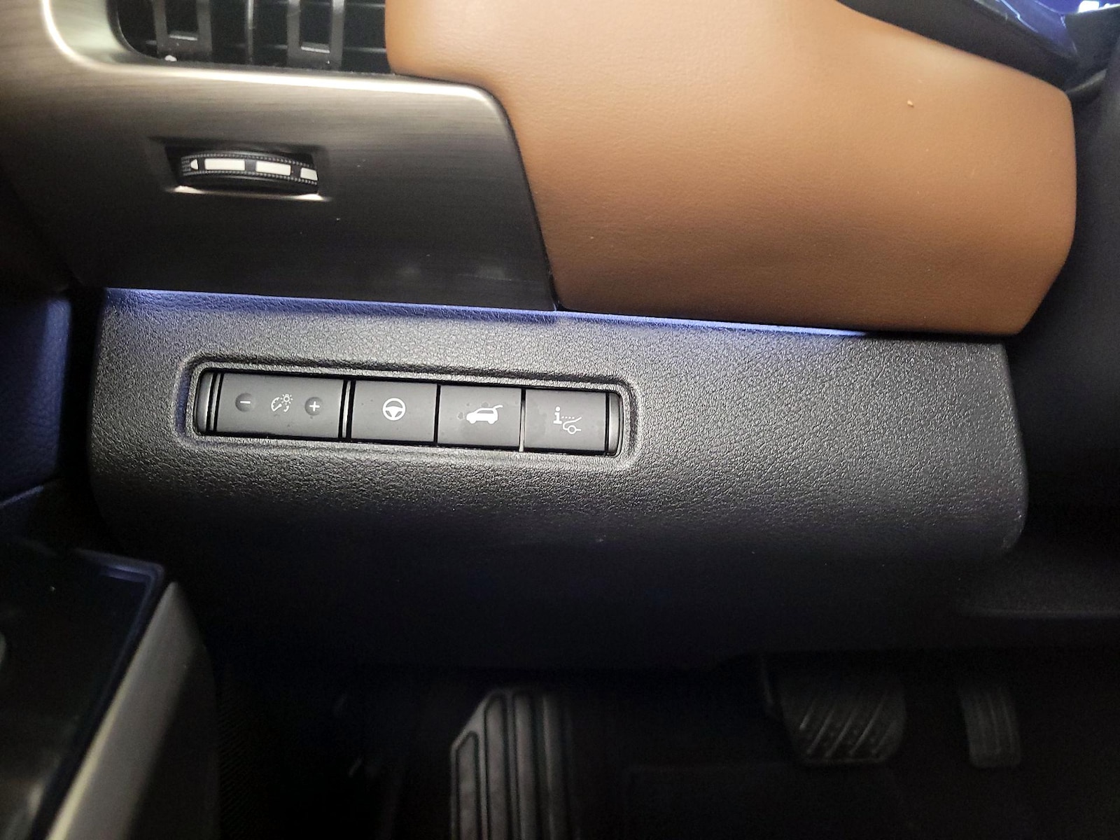 2024 Nissan Pathfinder Platinum - Photo 14