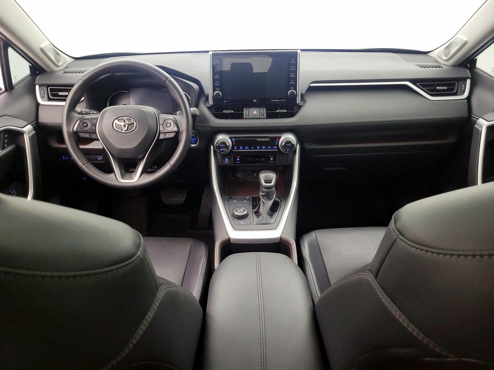 Thumbnail: 2022 Toyota RAV4 - 9