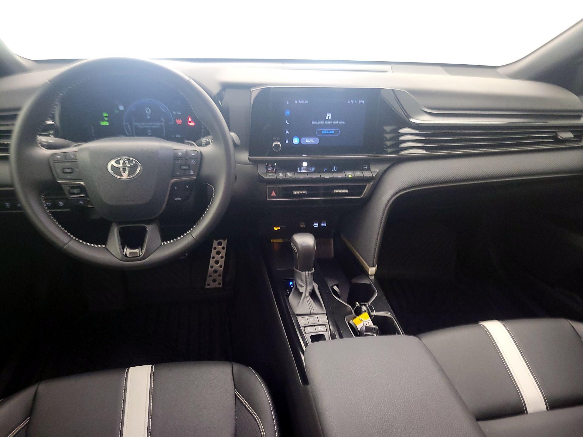 Thumbnail: 2025 Toyota Camry - 9