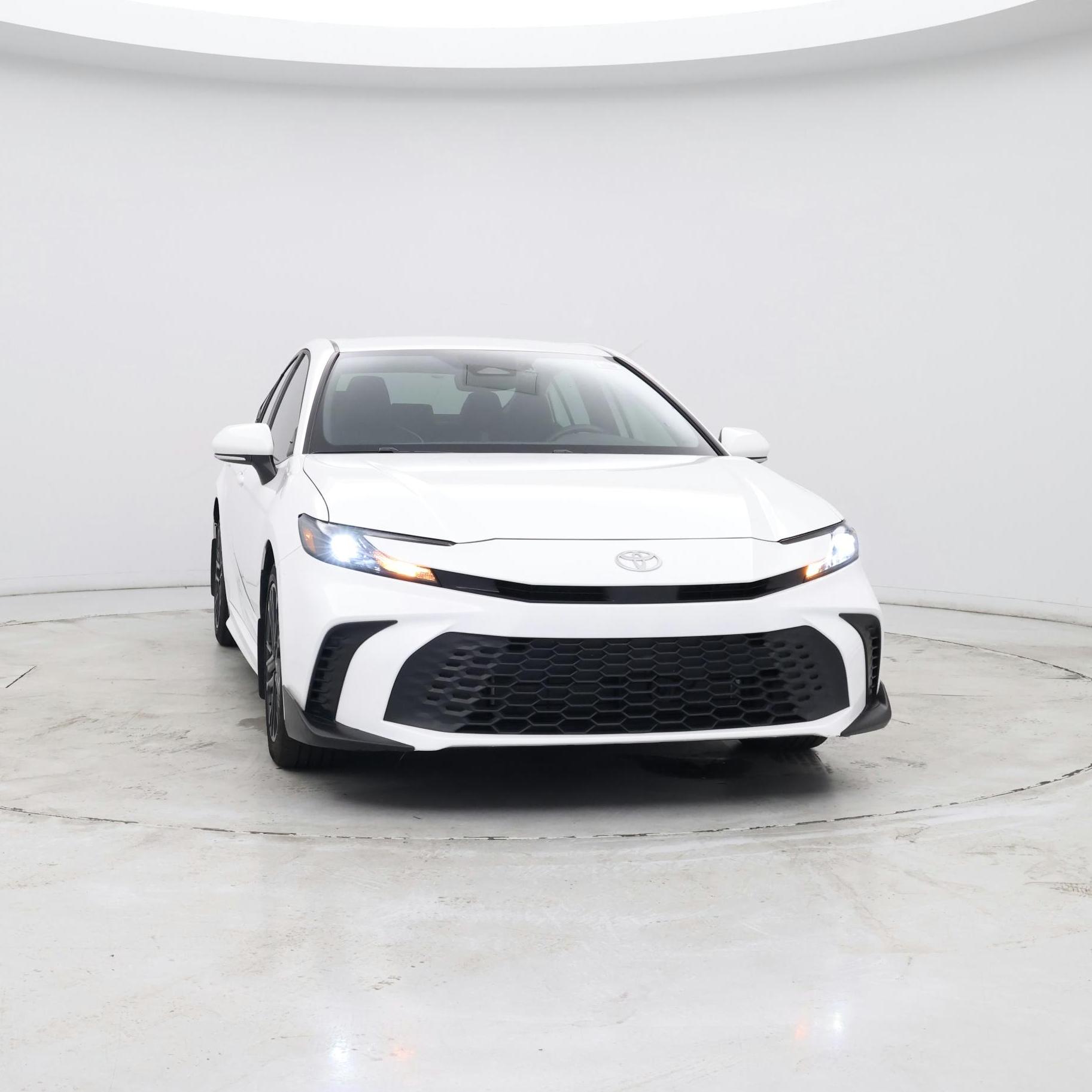 Thumbnail: 2025 Toyota Camry - 5