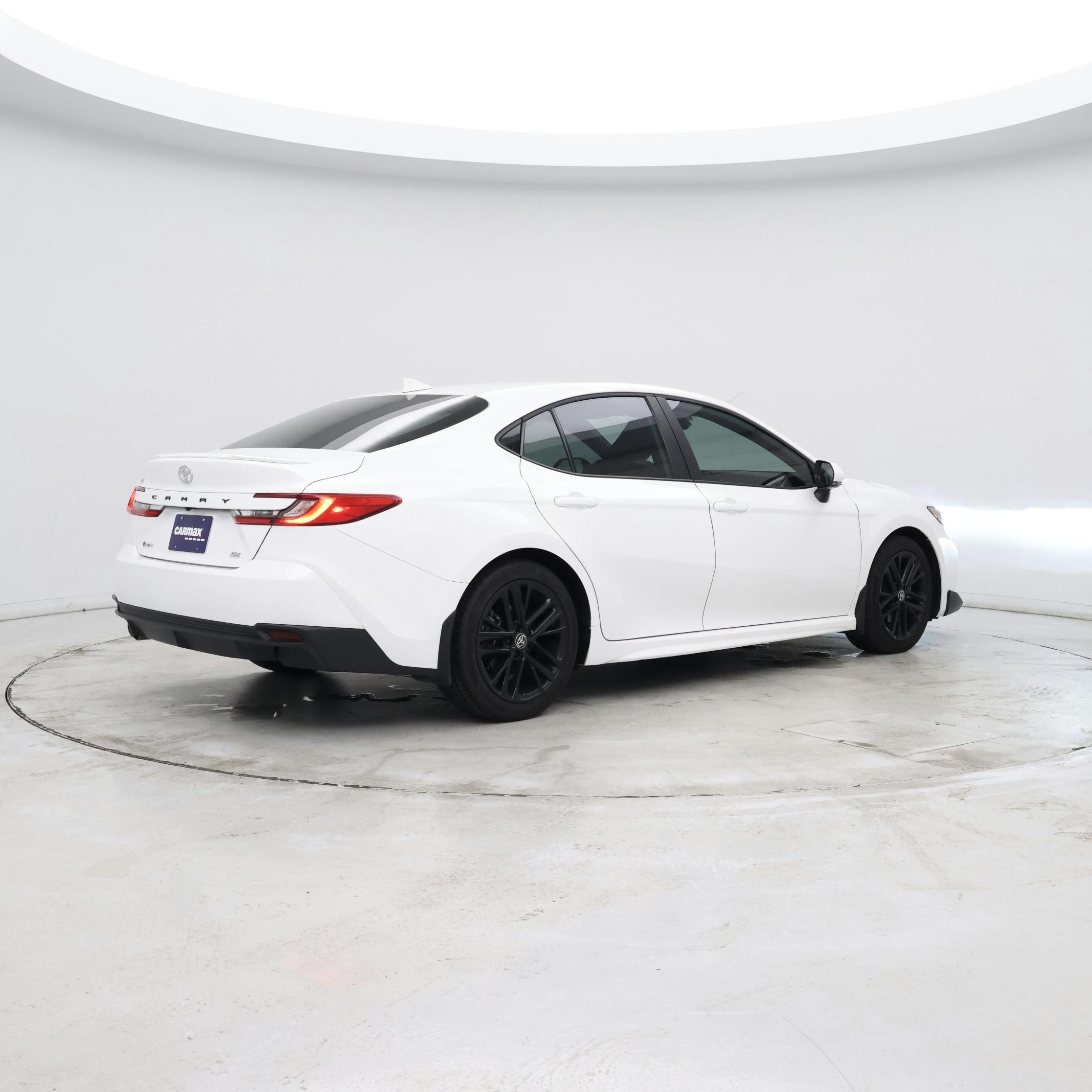 Thumbnail: 2025 Toyota Camry - 6