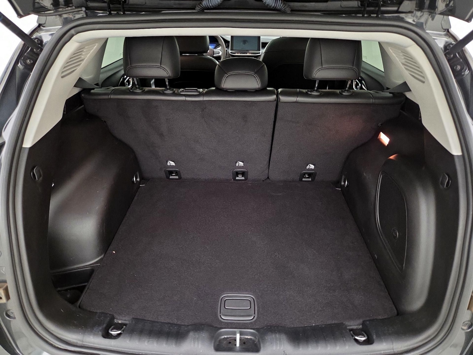 2022 Jeep Compass Trailhawk - Photo 22