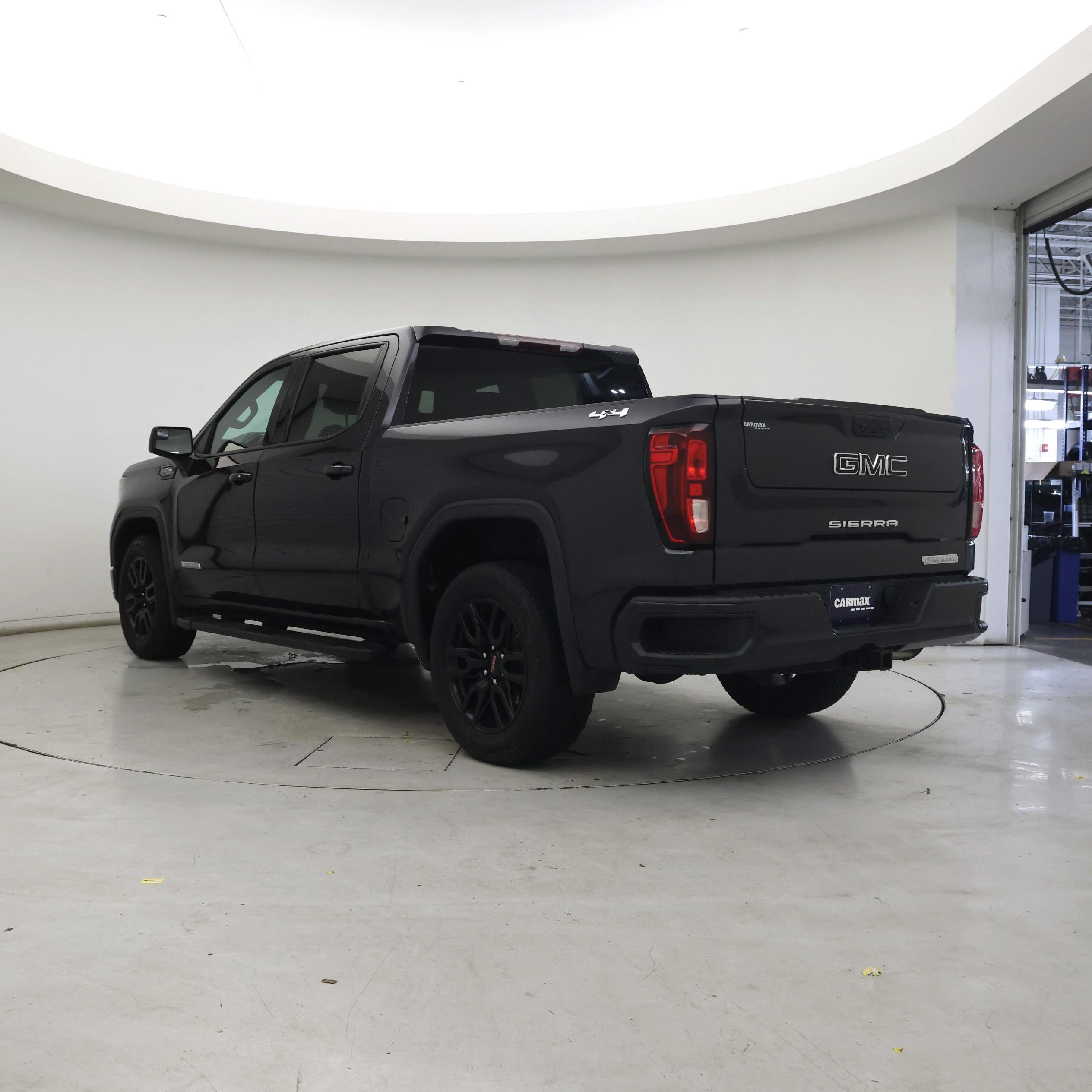 Thumbnail: 2022 GMC Sierra 1500 - 2