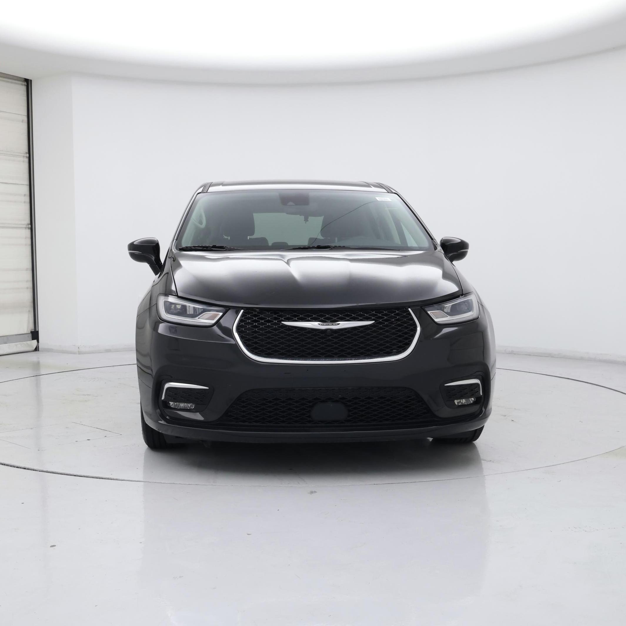 Thumbnail: 2024 Chrysler Pacifica - 5