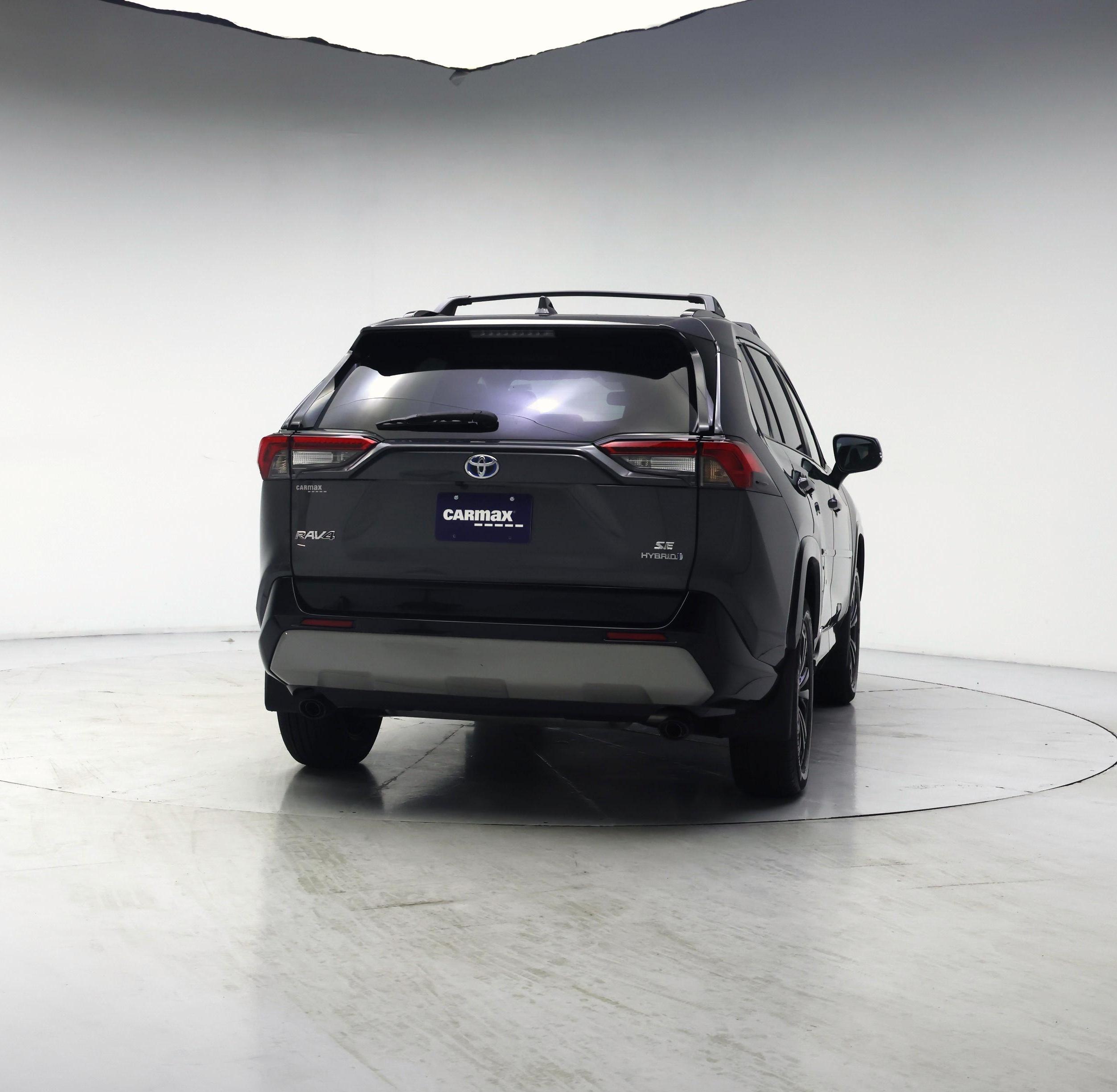 Thumbnail: 2024 Toyota RAV4 - 8